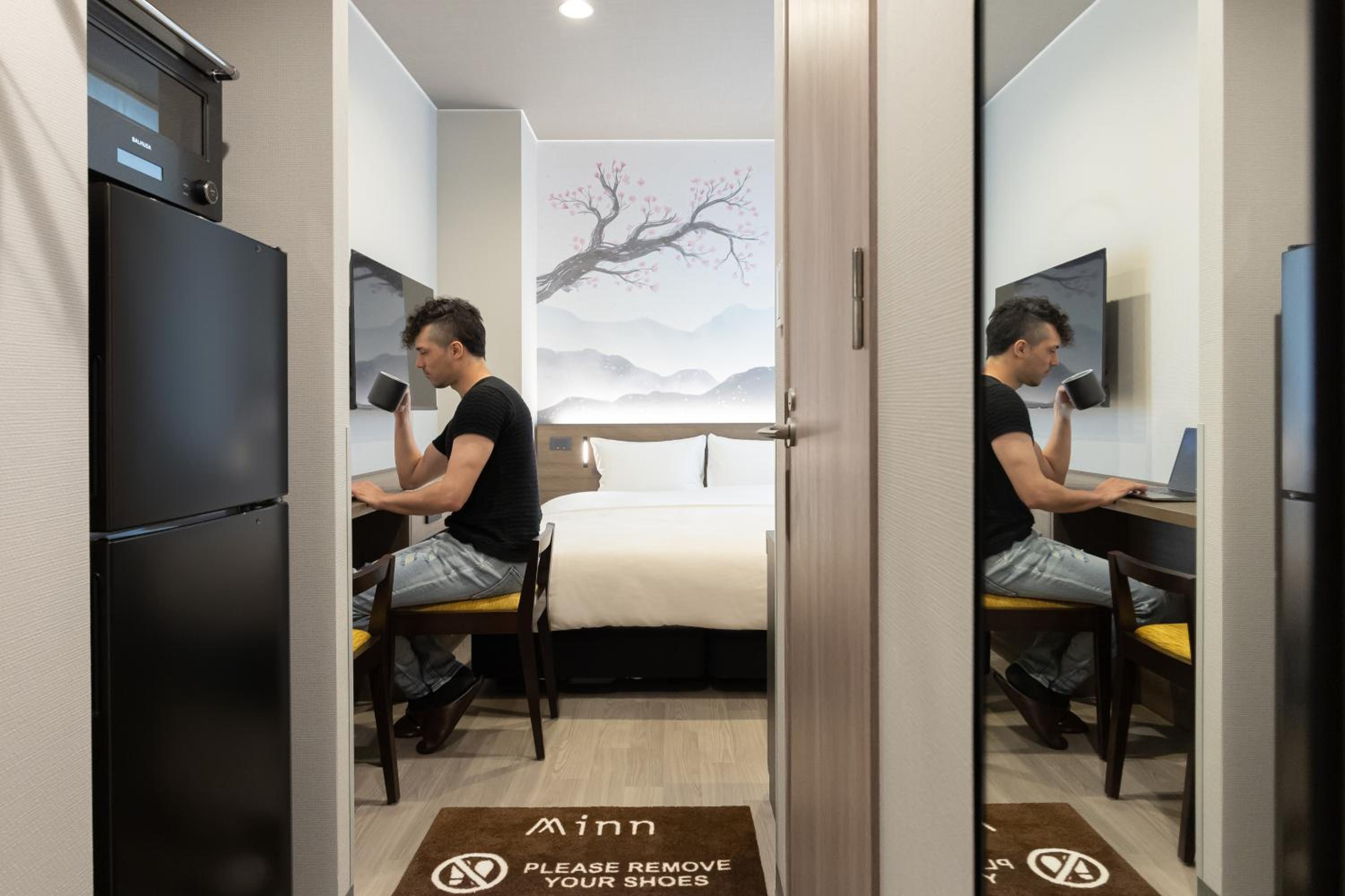 Standard Double Room - Photo 10