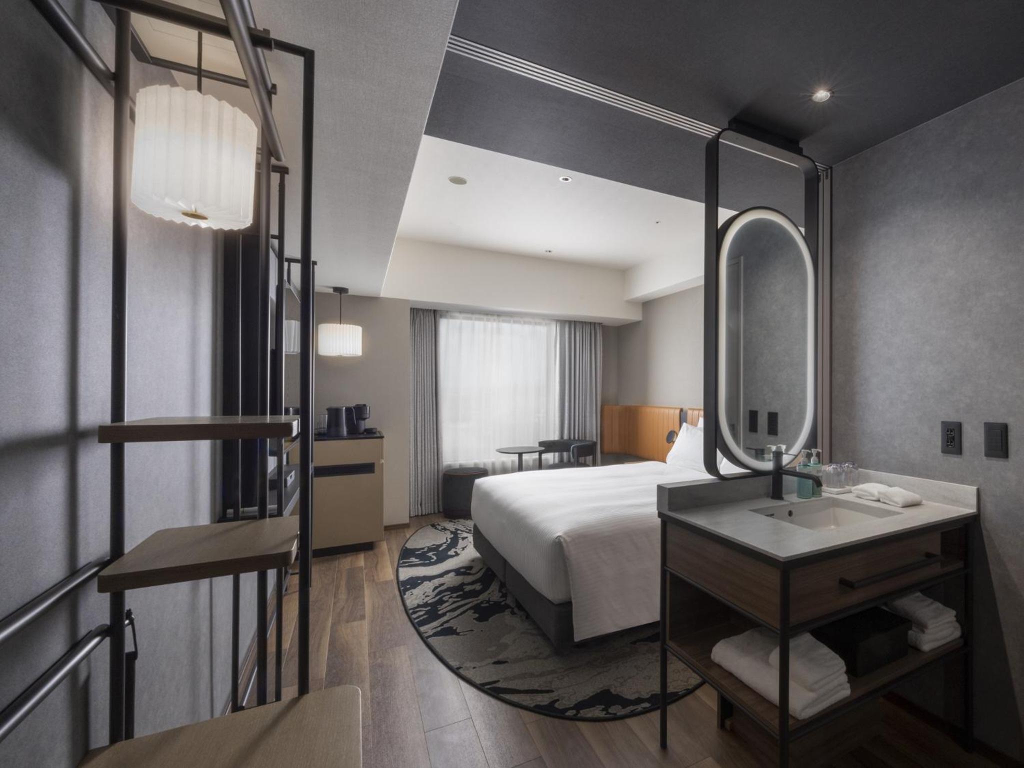 Executive Double Room with Bathtub - Photo 2