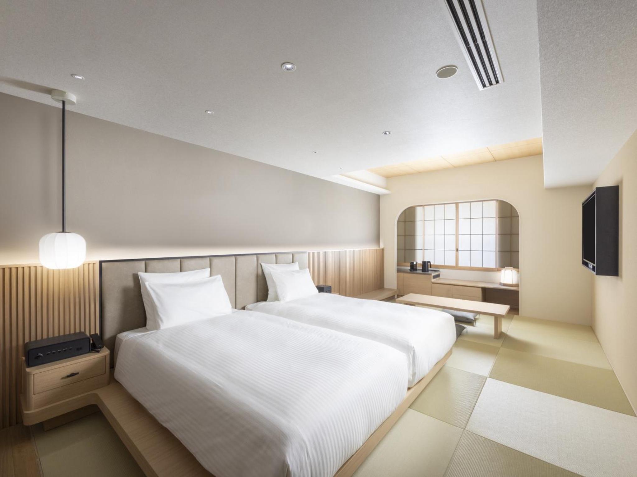 Japanese Tatami with Twin Beds - Photo 3