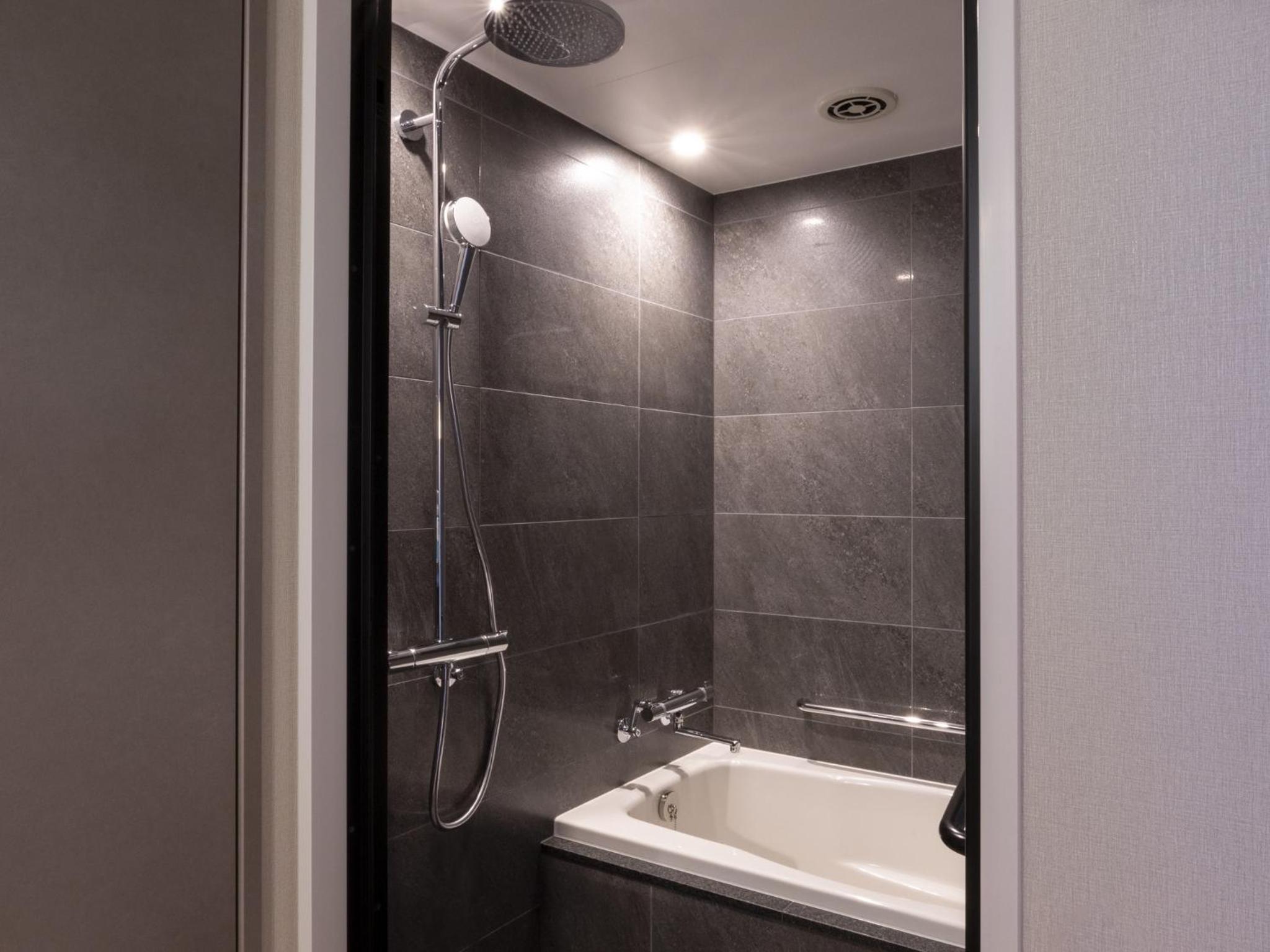 Superior Twin Room - Photo 2