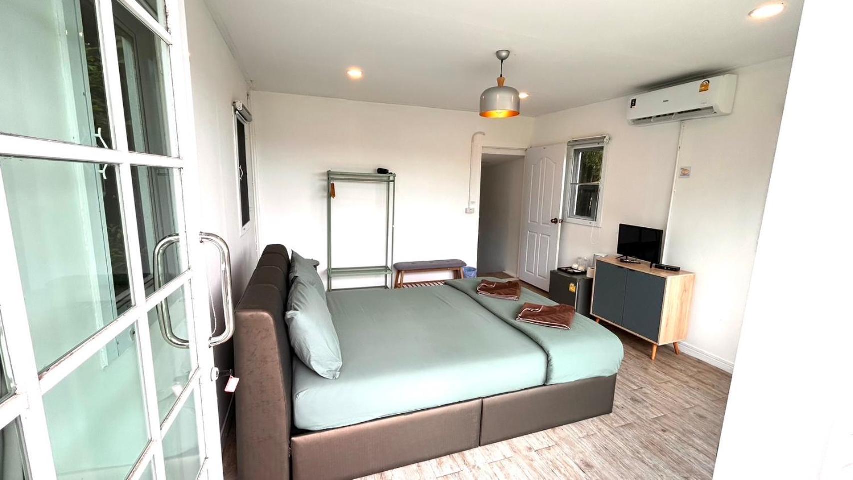 King Room with Mountain View - Photo 1