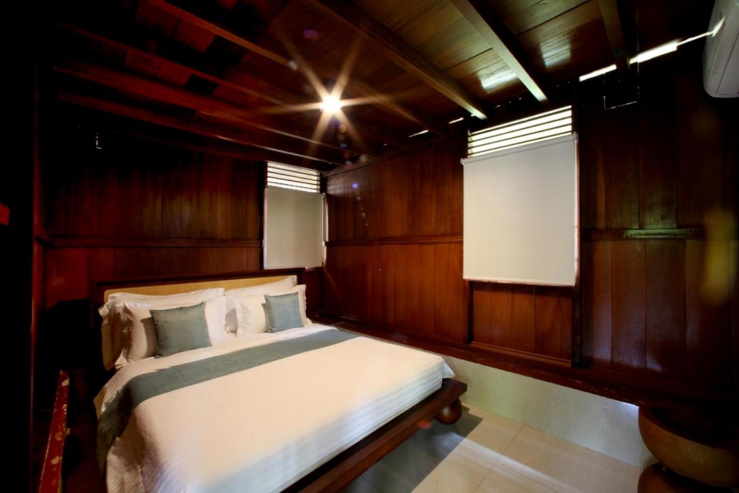 Suite with Garden View