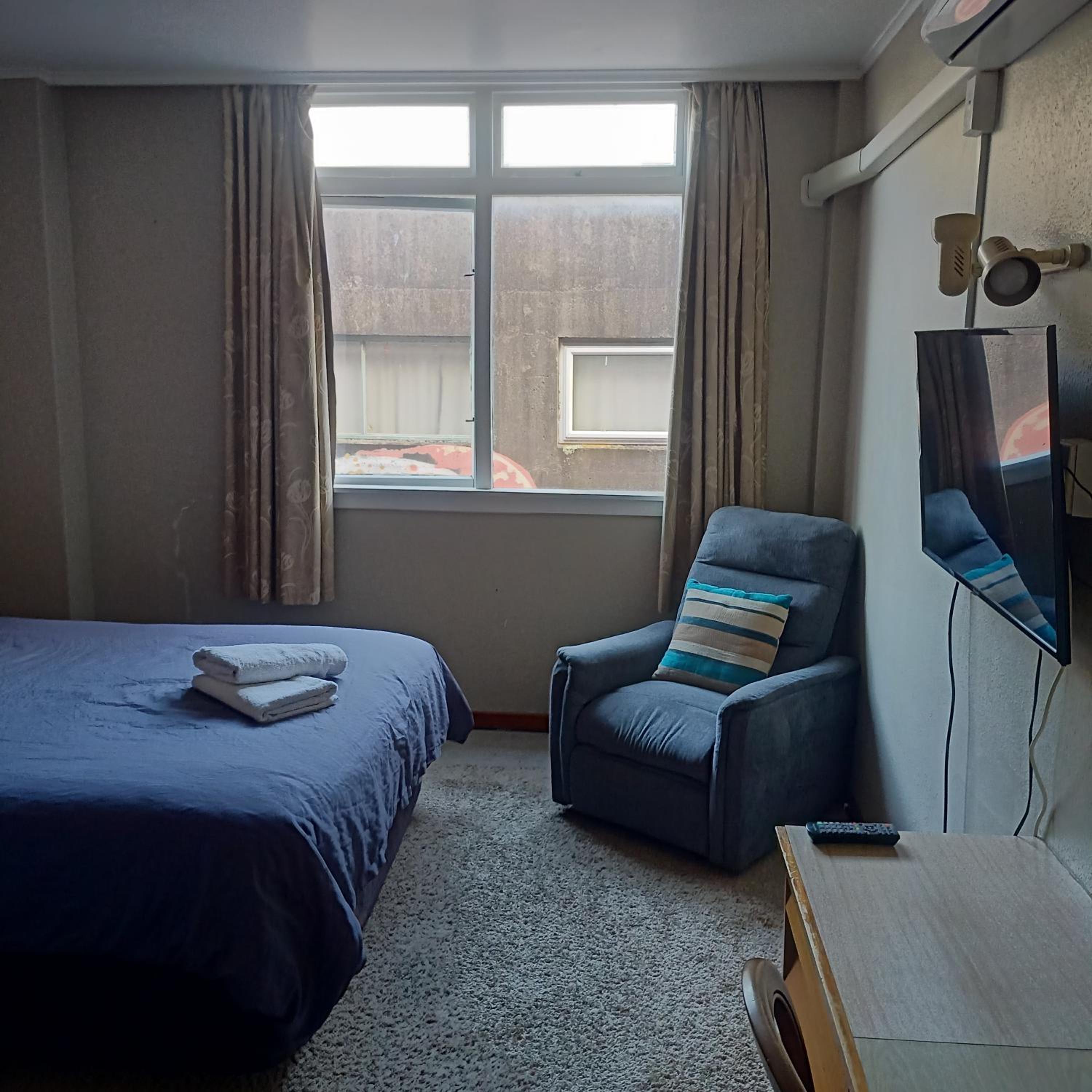 Queen Room