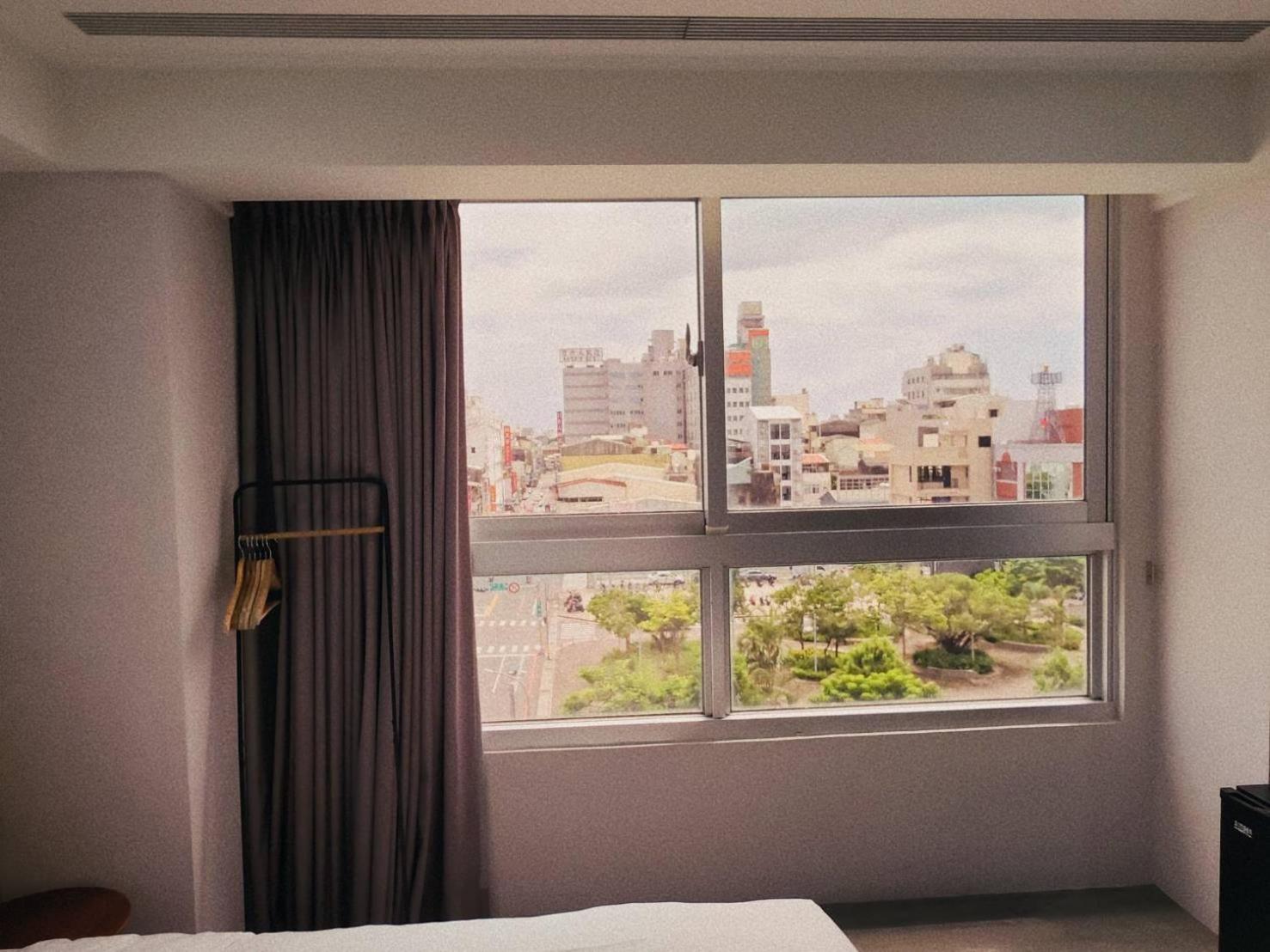 Twin Room with City View