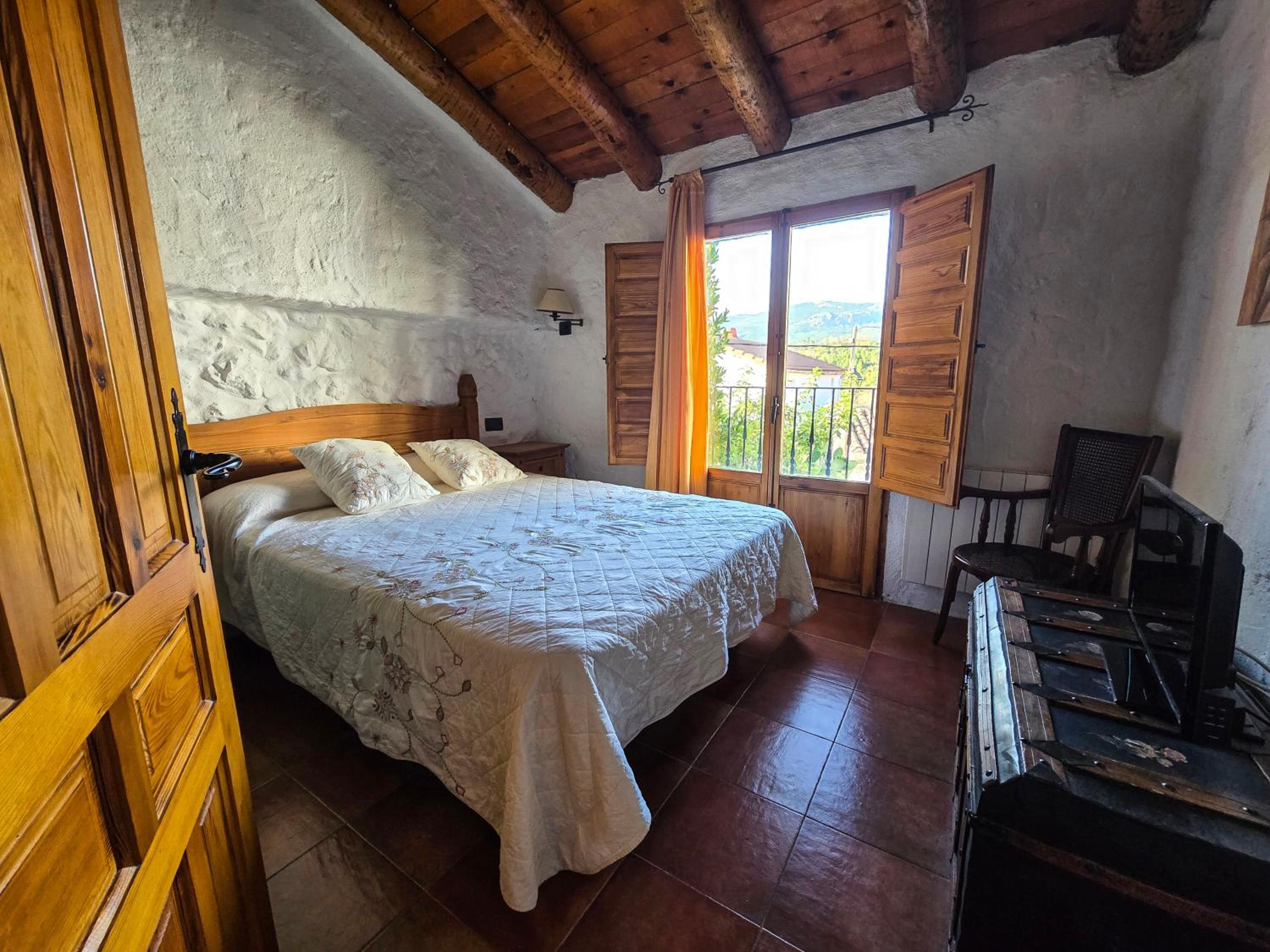 Casa adosada de tres habitaciones