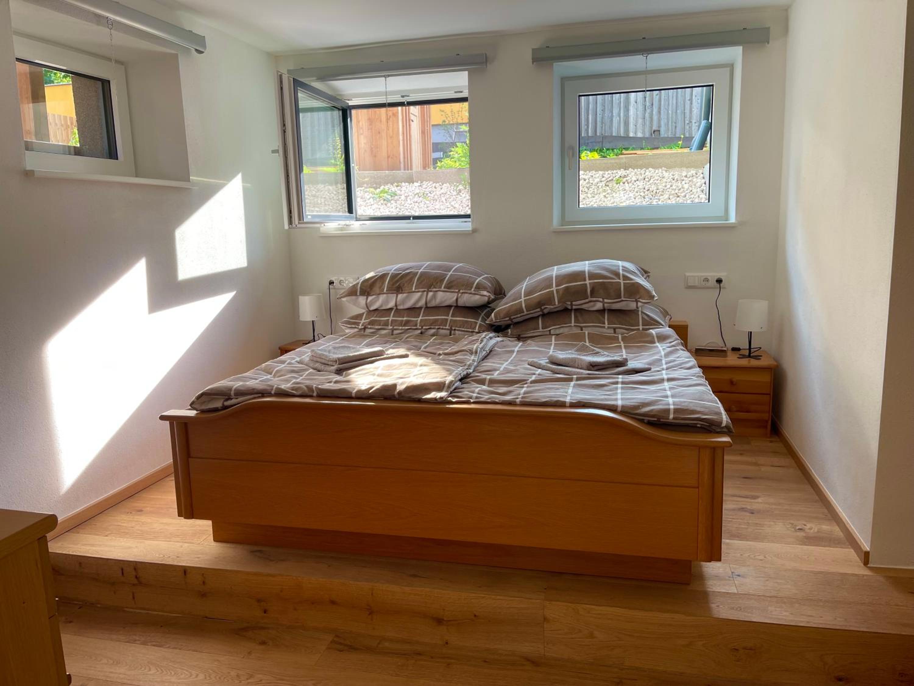 One-Bedroom Apartment with View photo 1