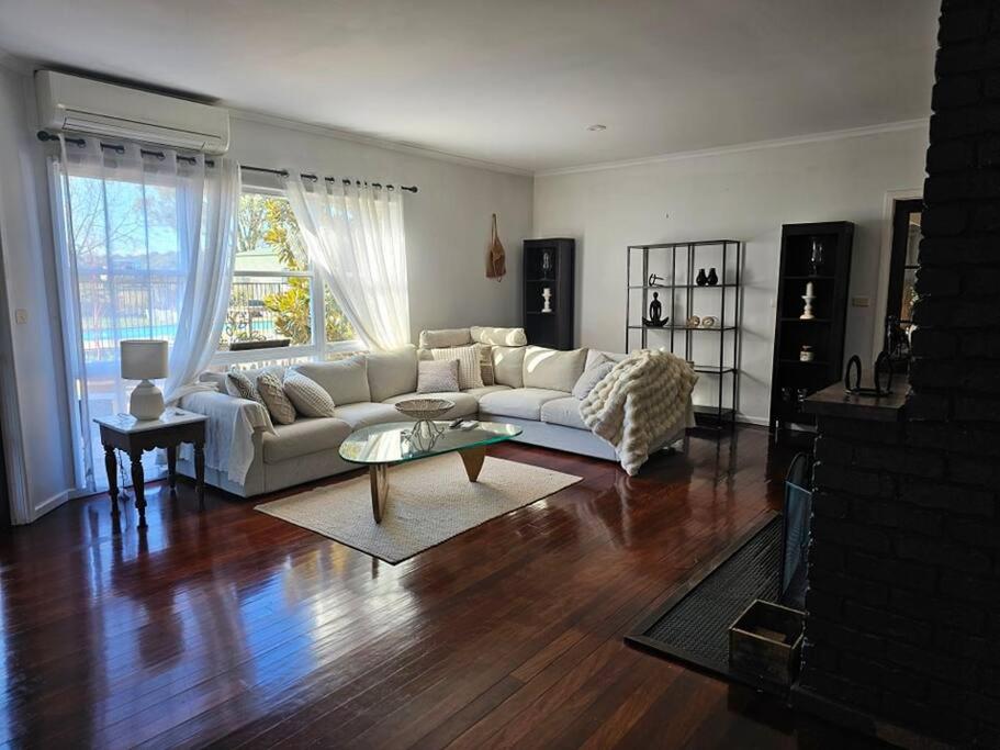 Four-Bedroom House photo 1