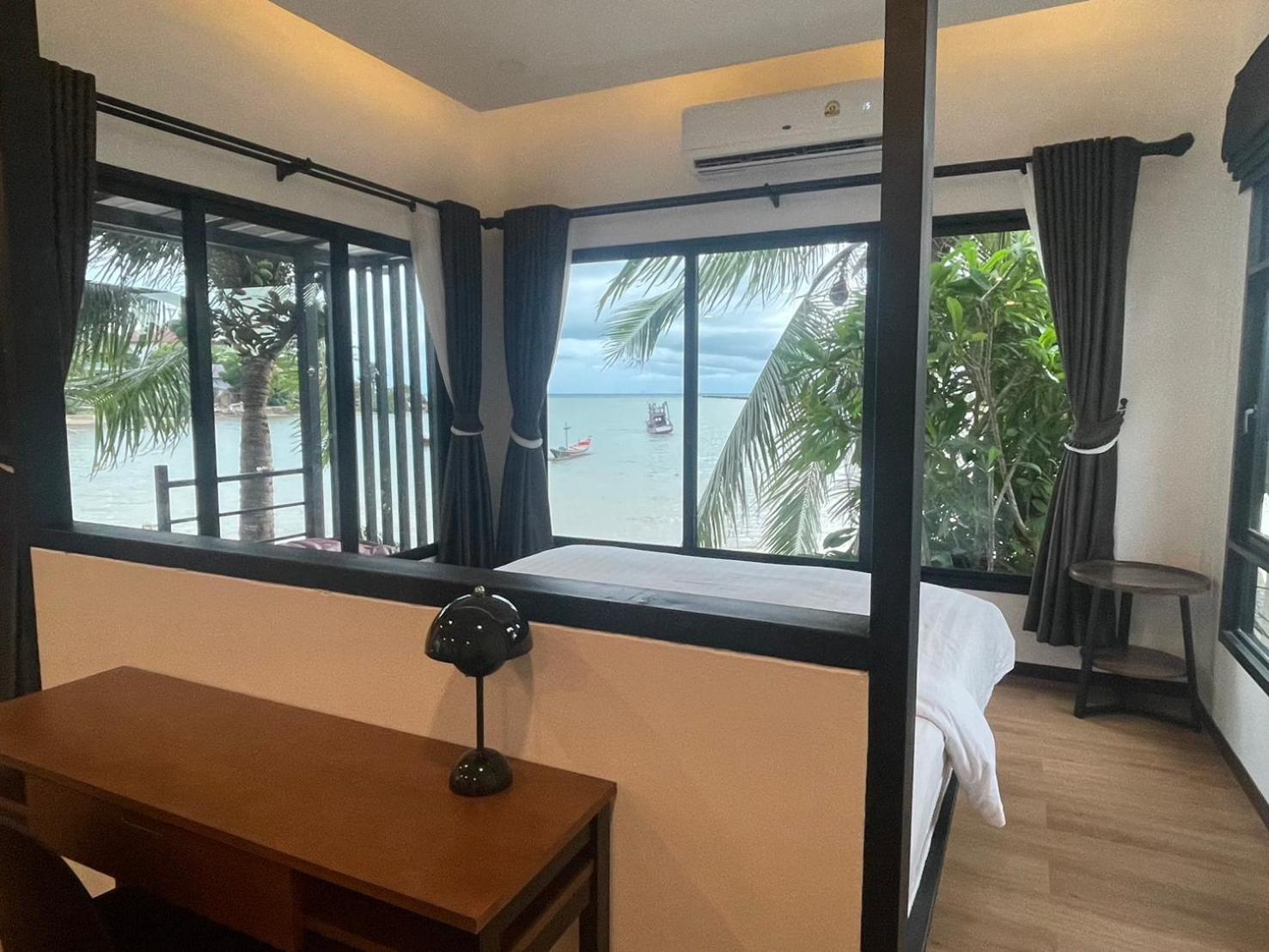 Villa with Sea View photo 1