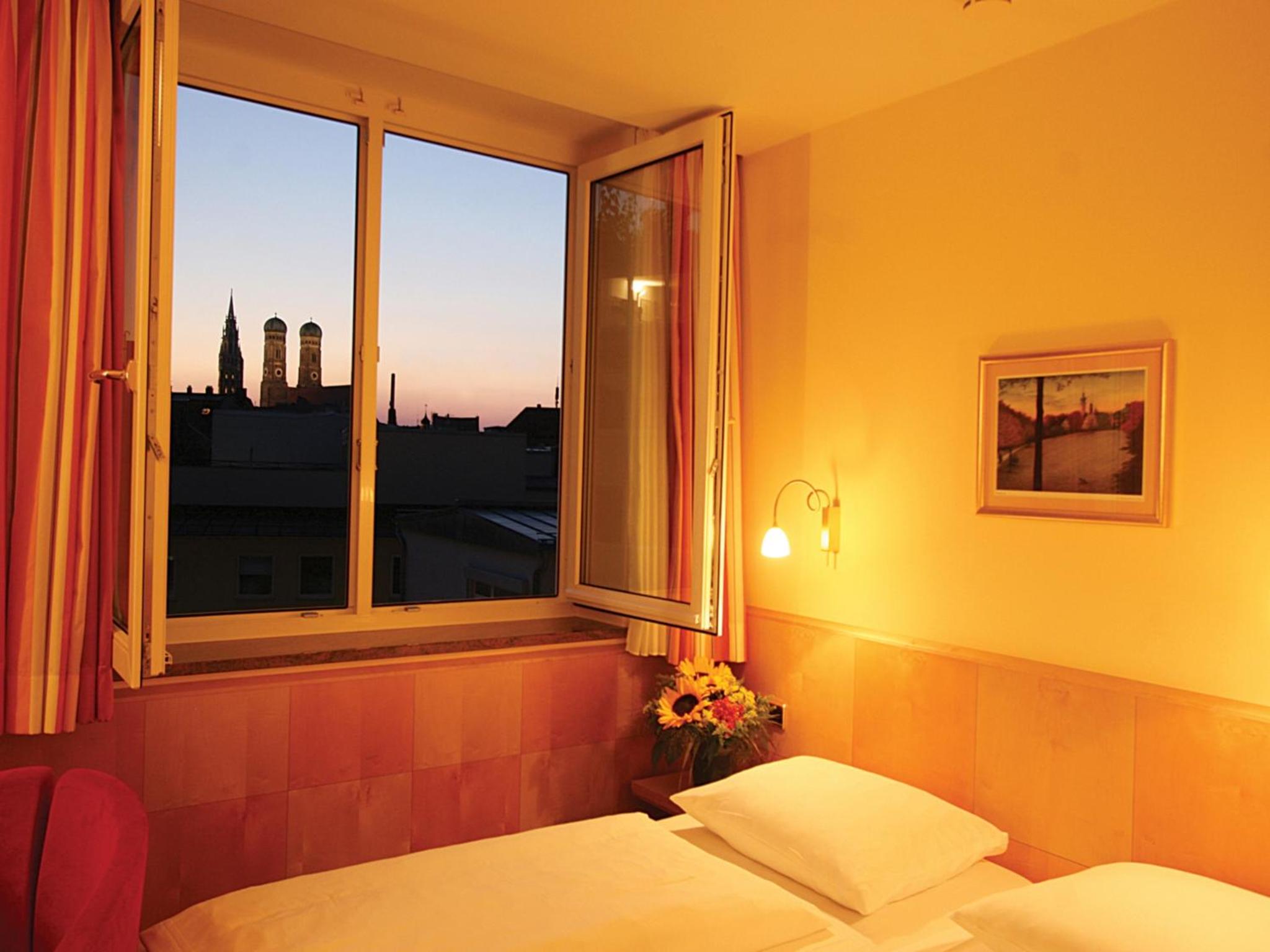 Standard Double Room - Photo 4