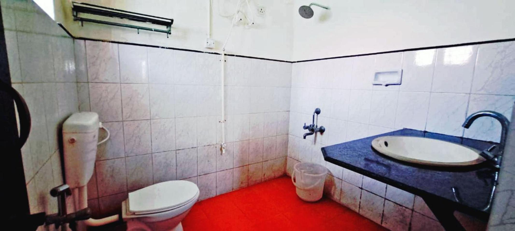 Standard Double Room With Fan photo 2