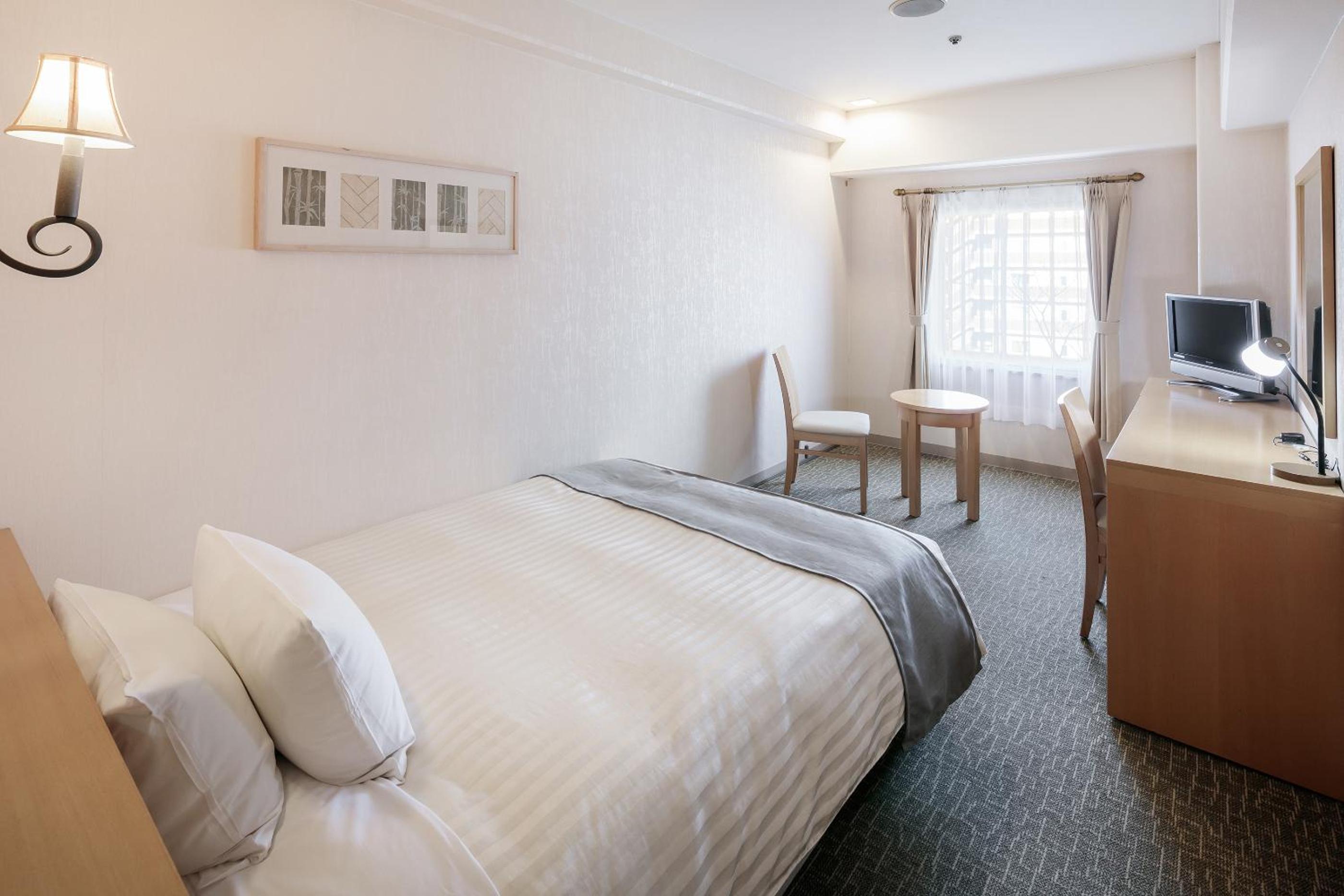 Standard Double Room - Non-Smoking photo 2