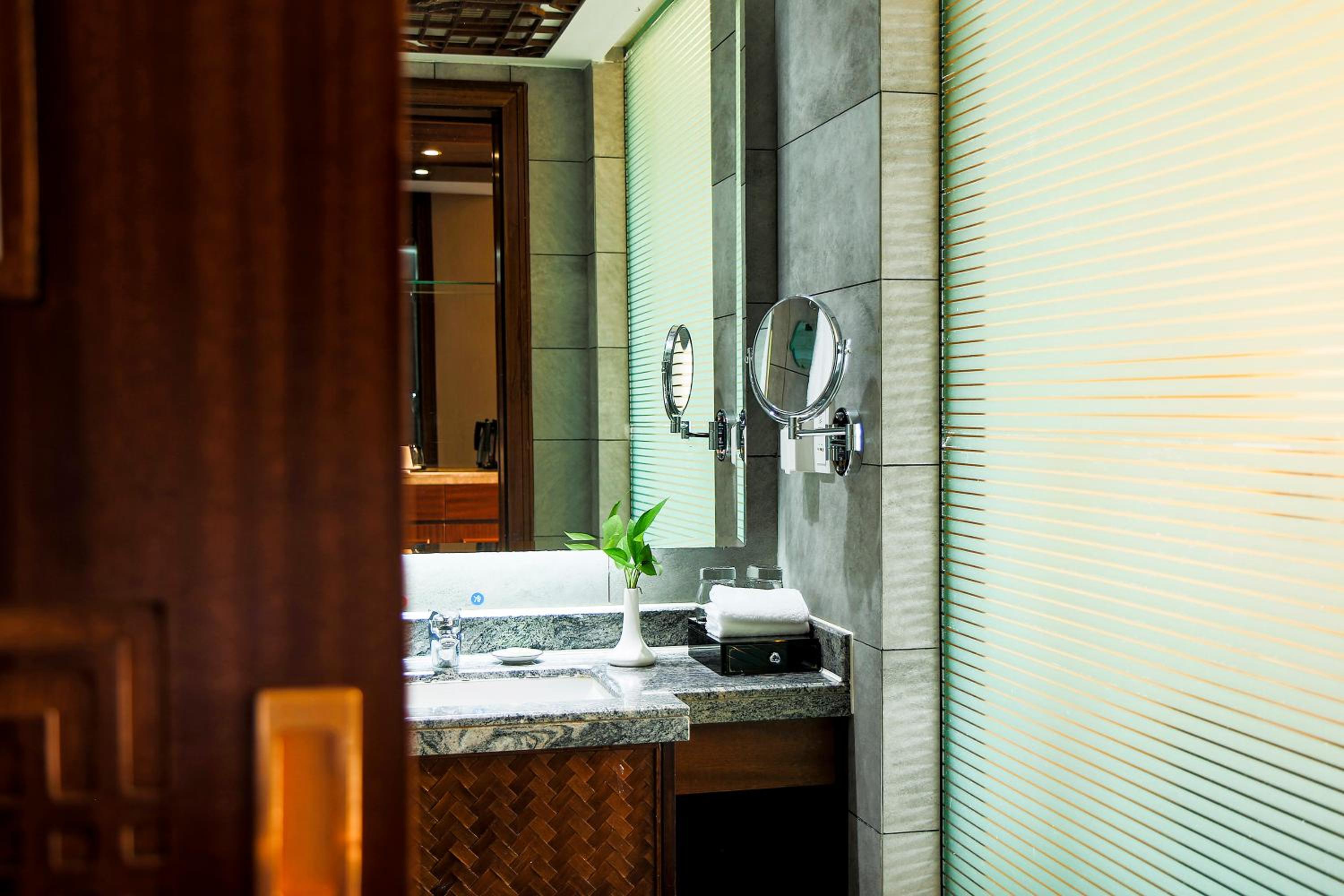 Superior King Room With Ocean View photo 3