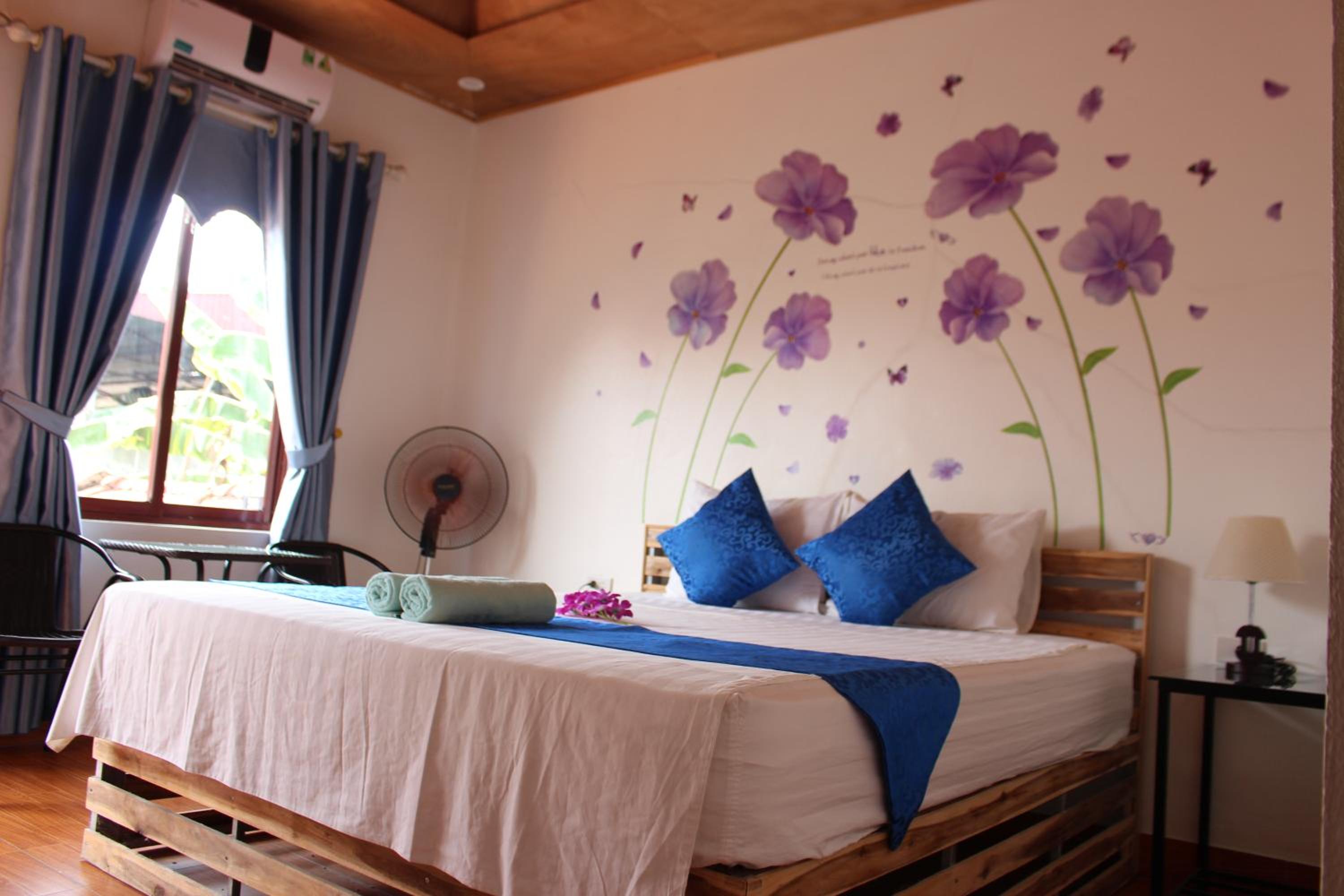 King Room with Garden View