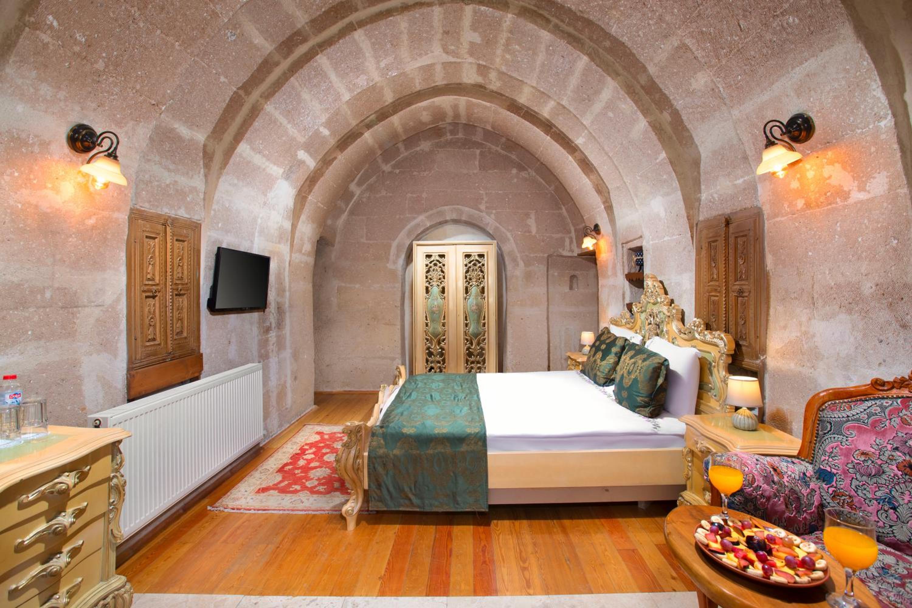 Deluxe Double Room with Castle View