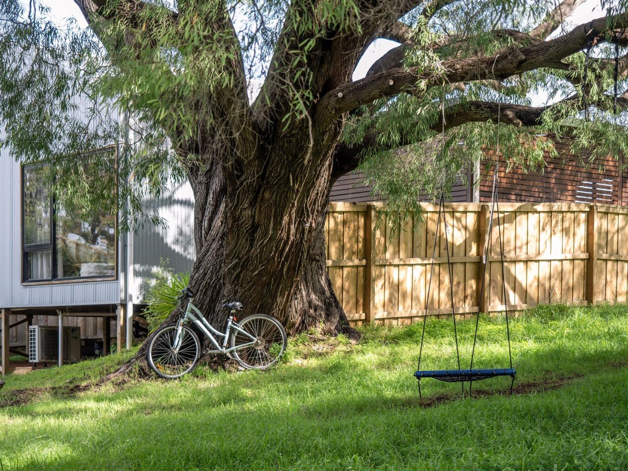 Two-Bedroom House photo 2