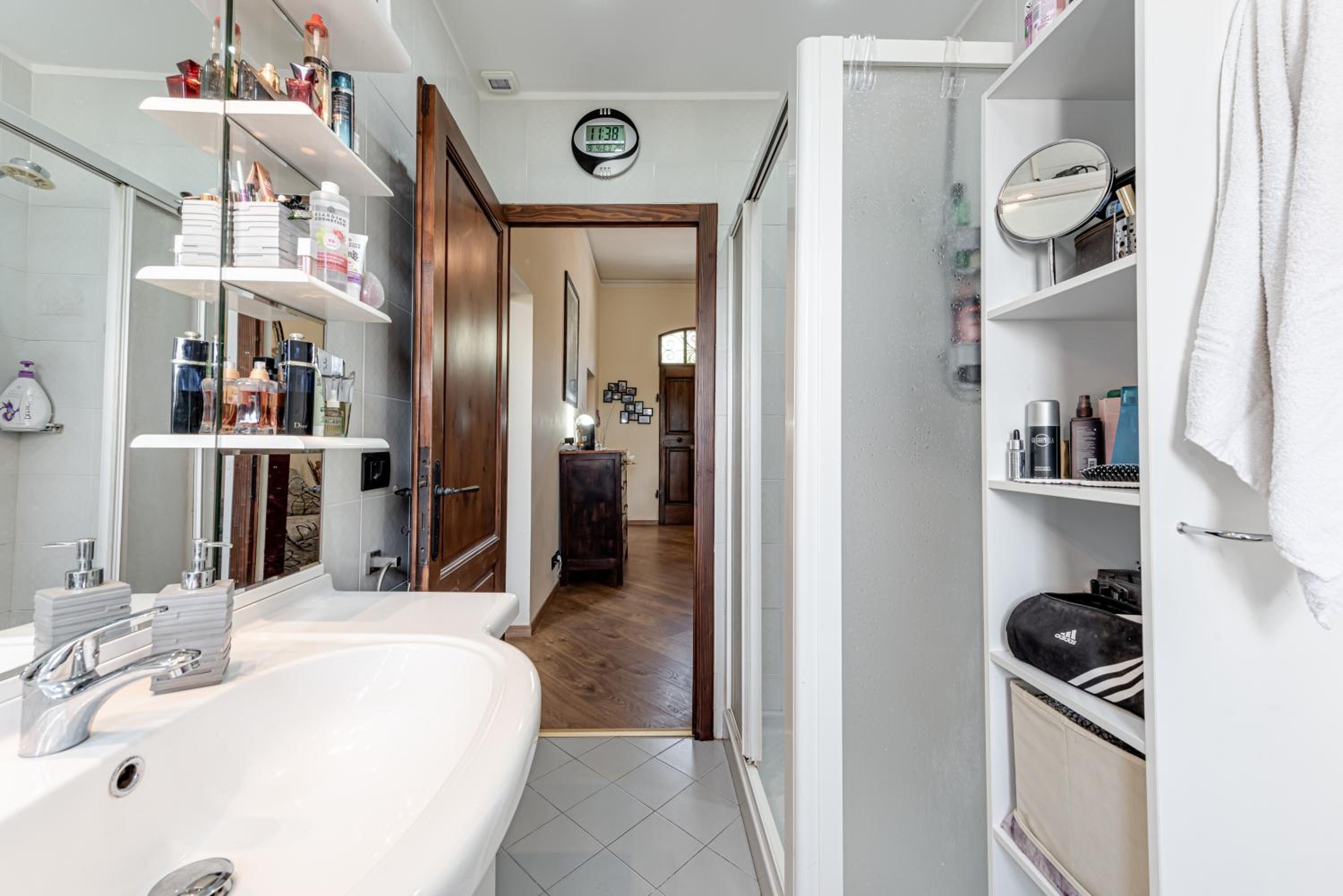 Two-Bedroom House photo 2