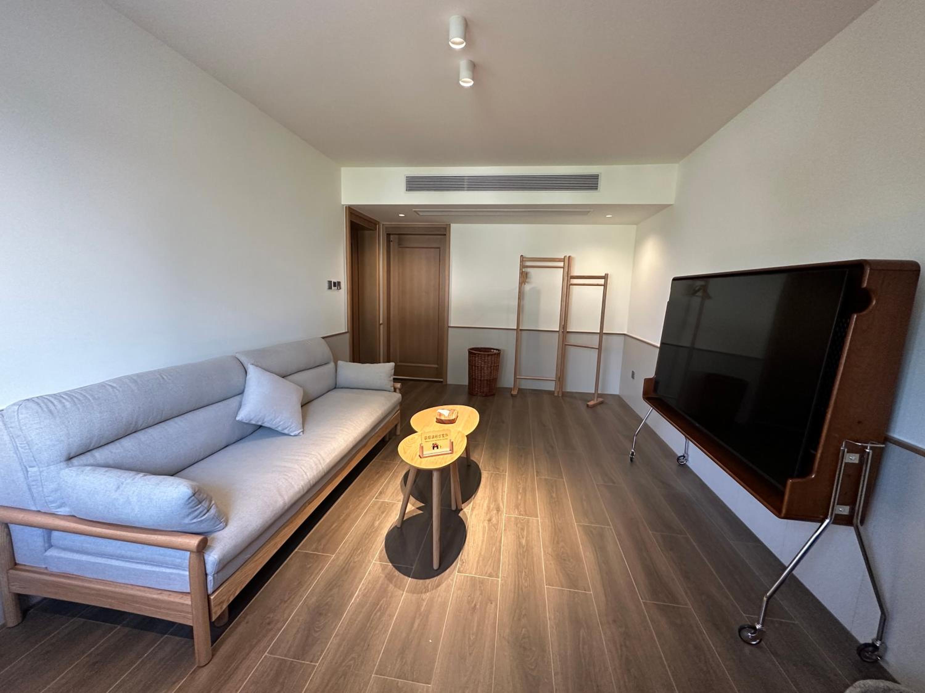 Family Room with Private Bathroom photo 1