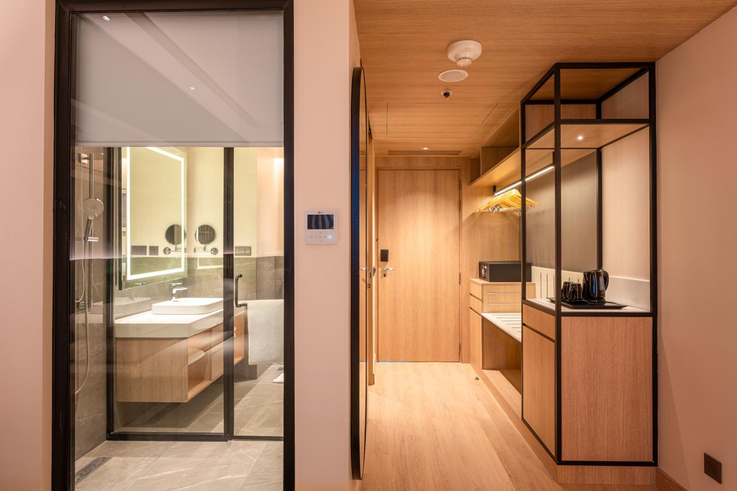 Superior Room - Photo 9