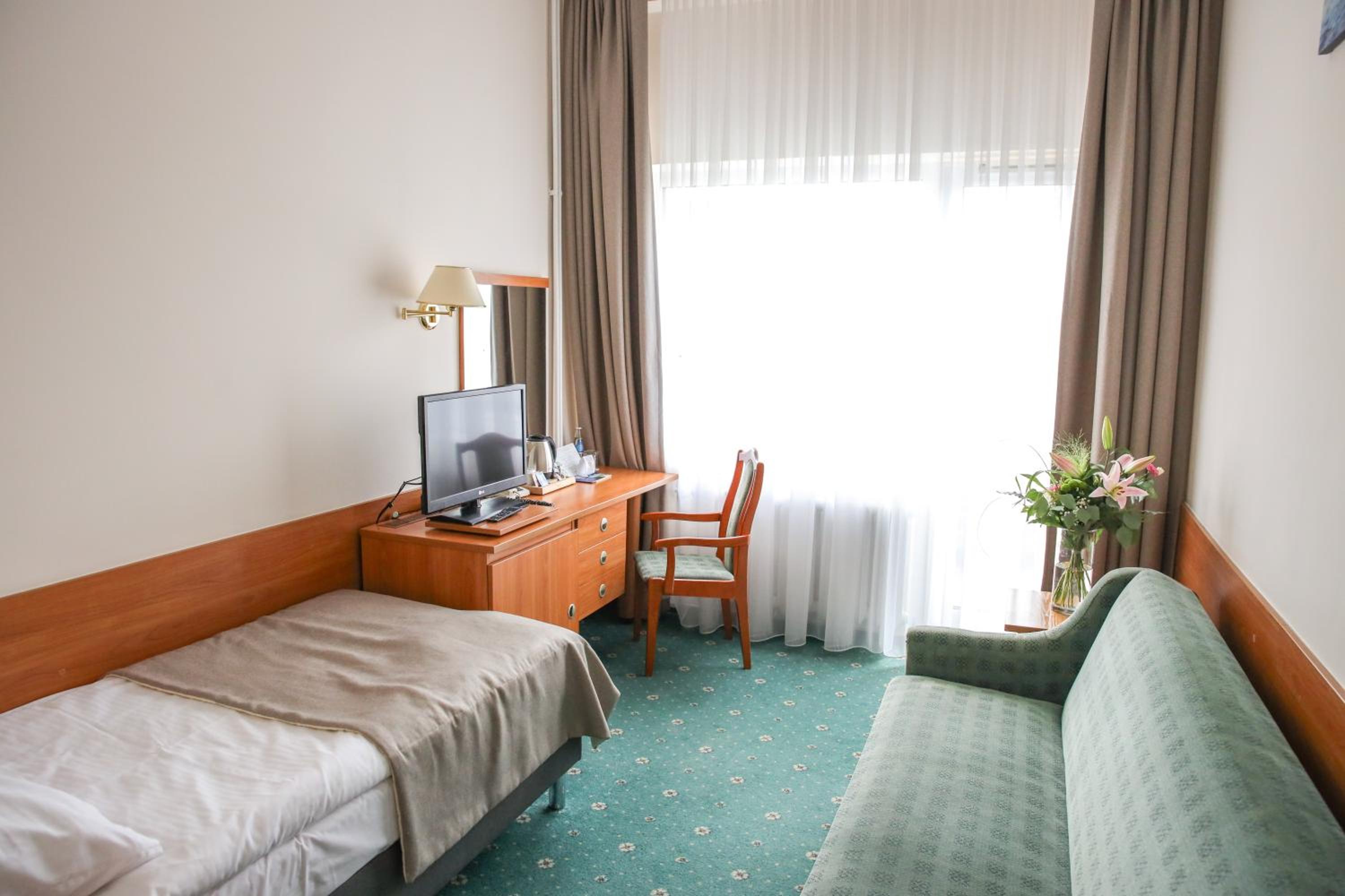 Single Room photo 3