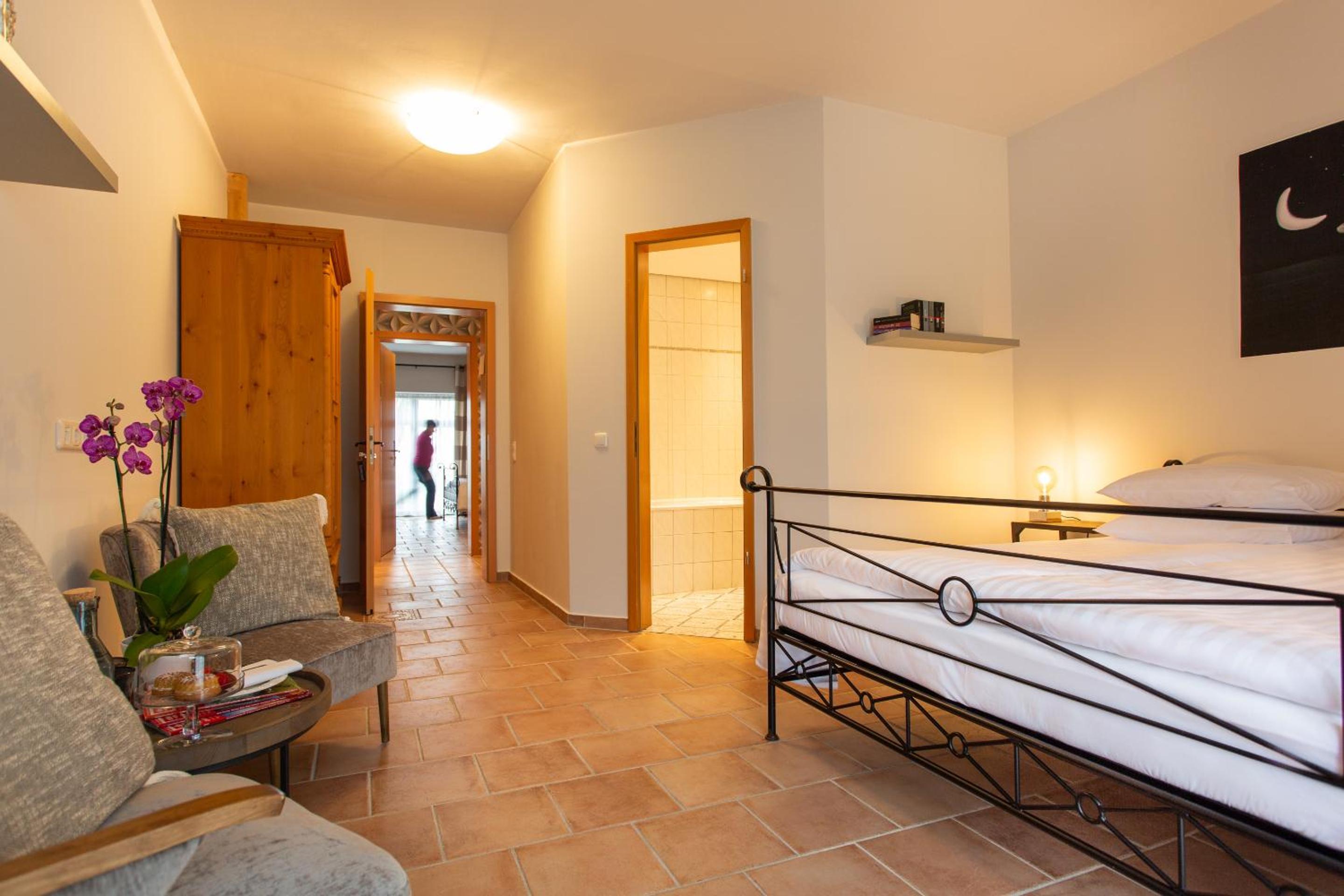 Superior Double Room - Photo 4