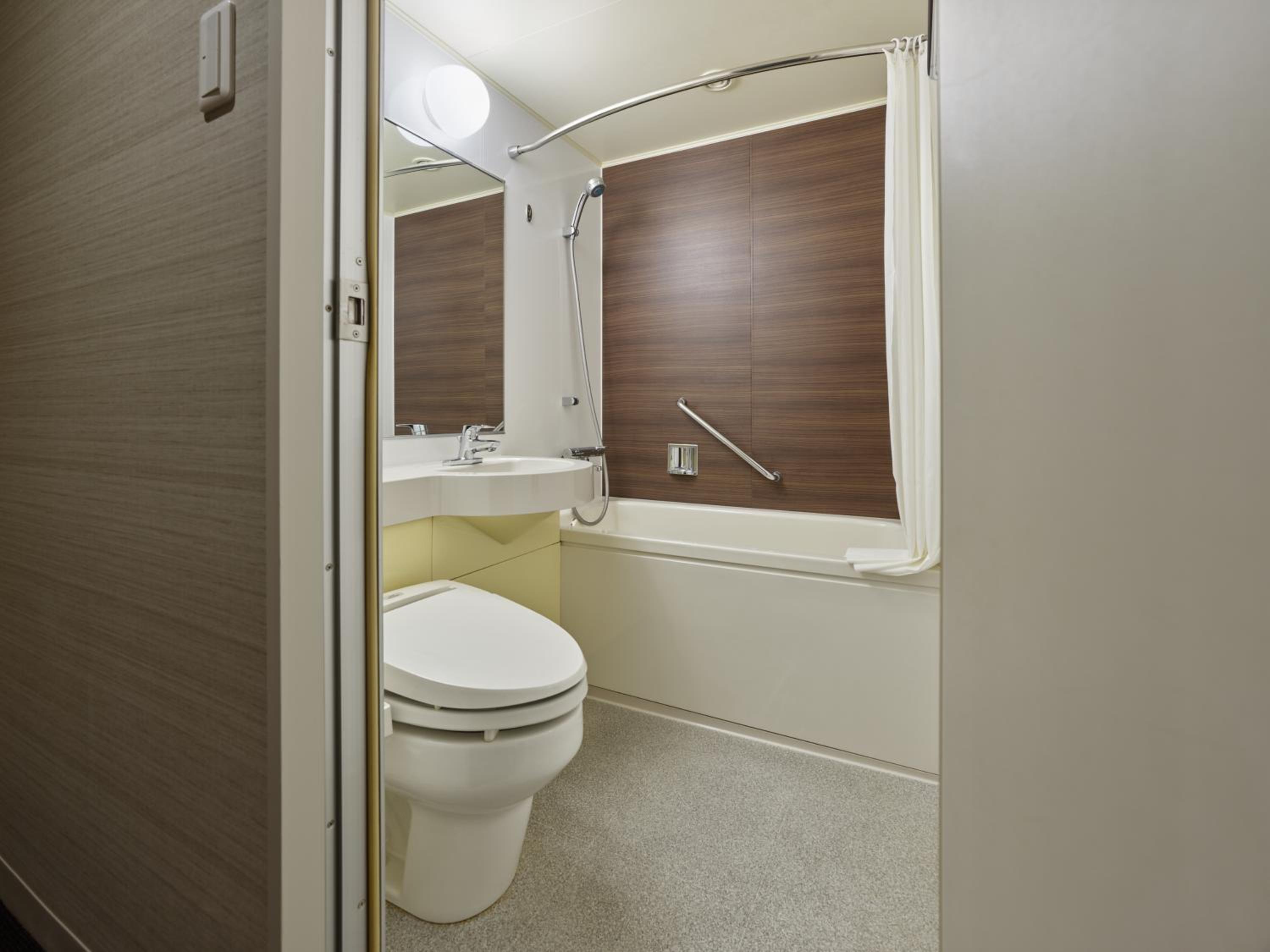 Superior Twin Room - Non-Smoking photo 3
