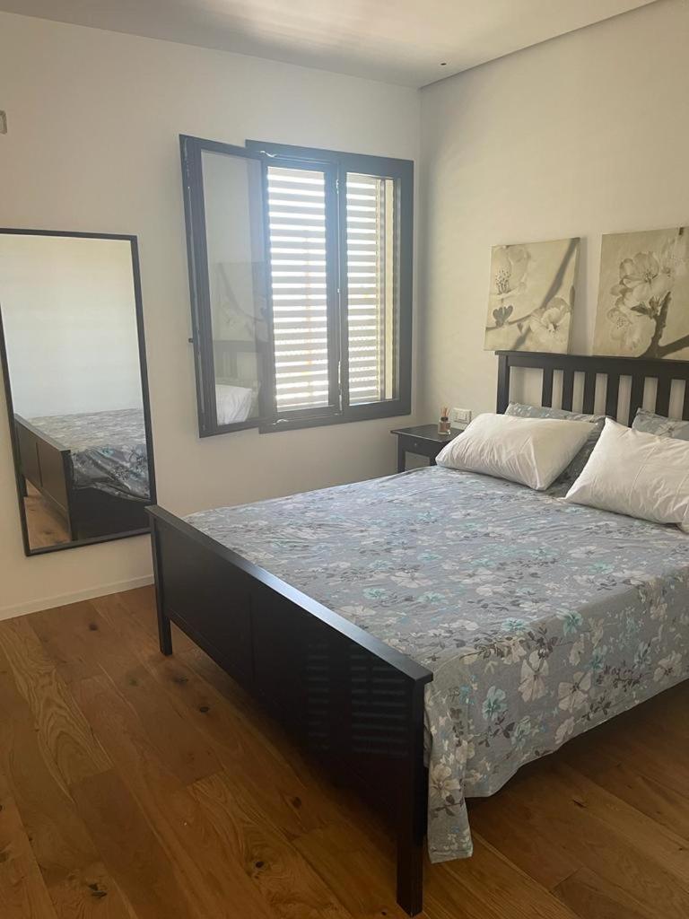One-Bedroom Apartment with Sea View and Terrace