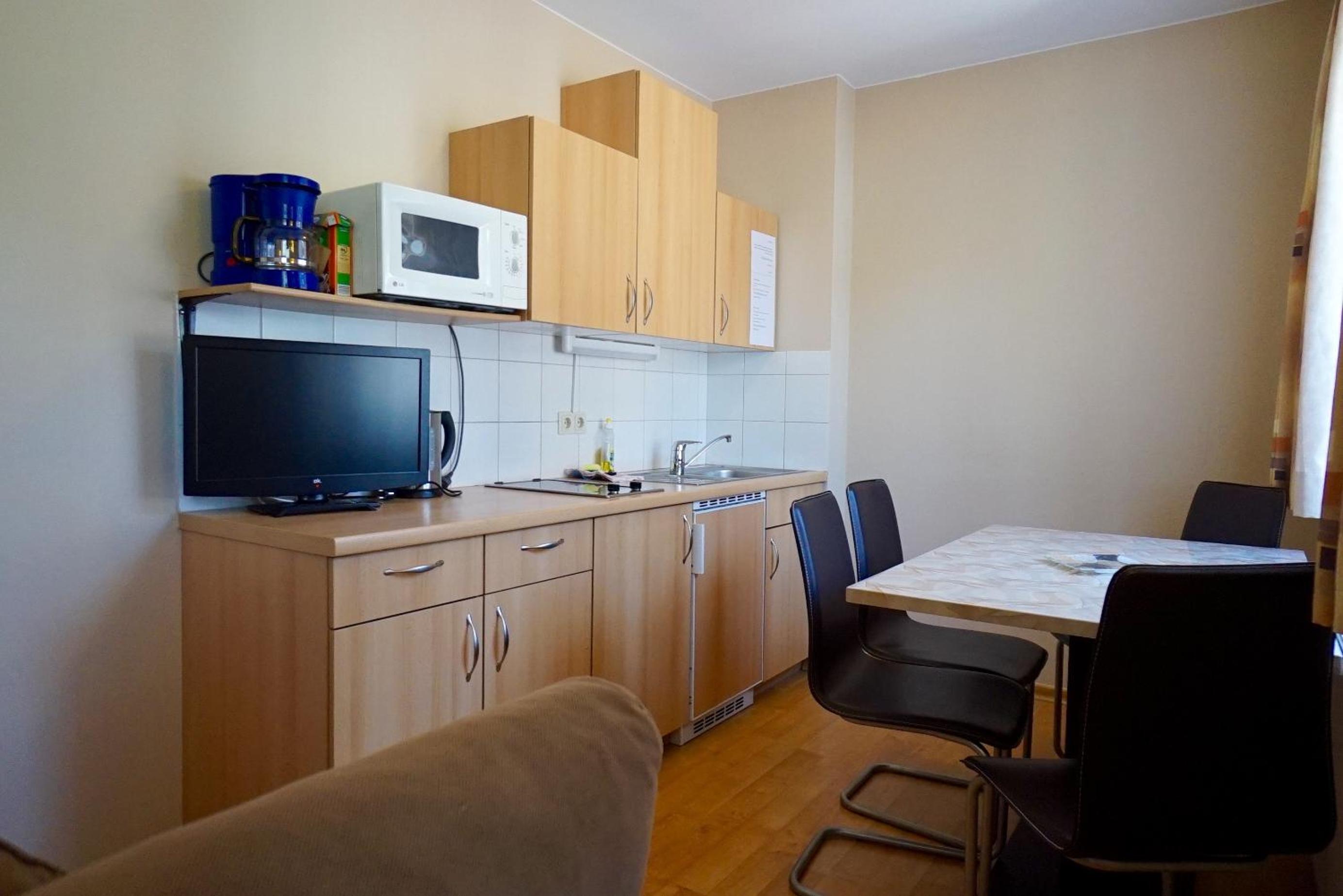 Apartment photo 2