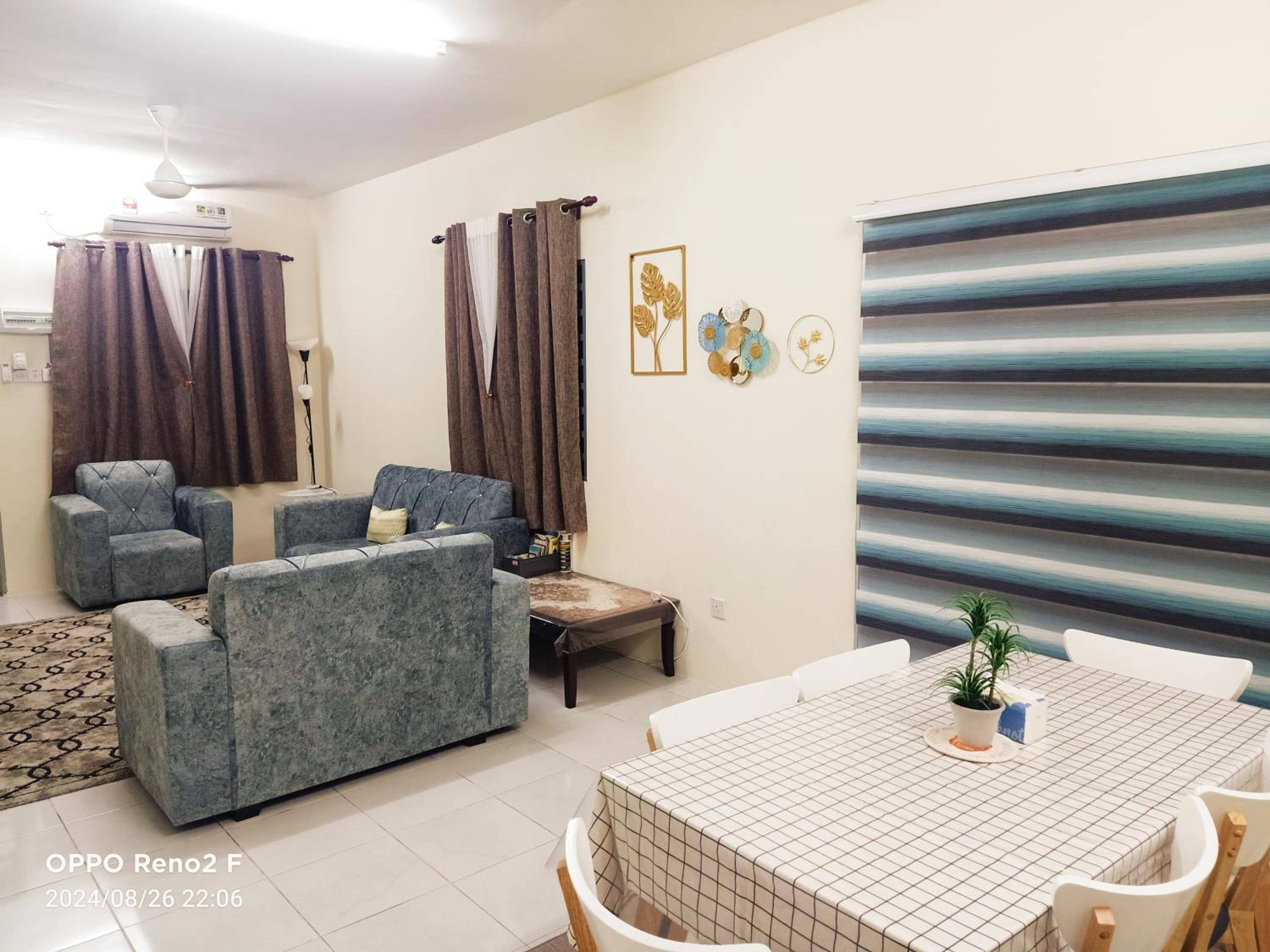 Three-Bedroom House photo 2