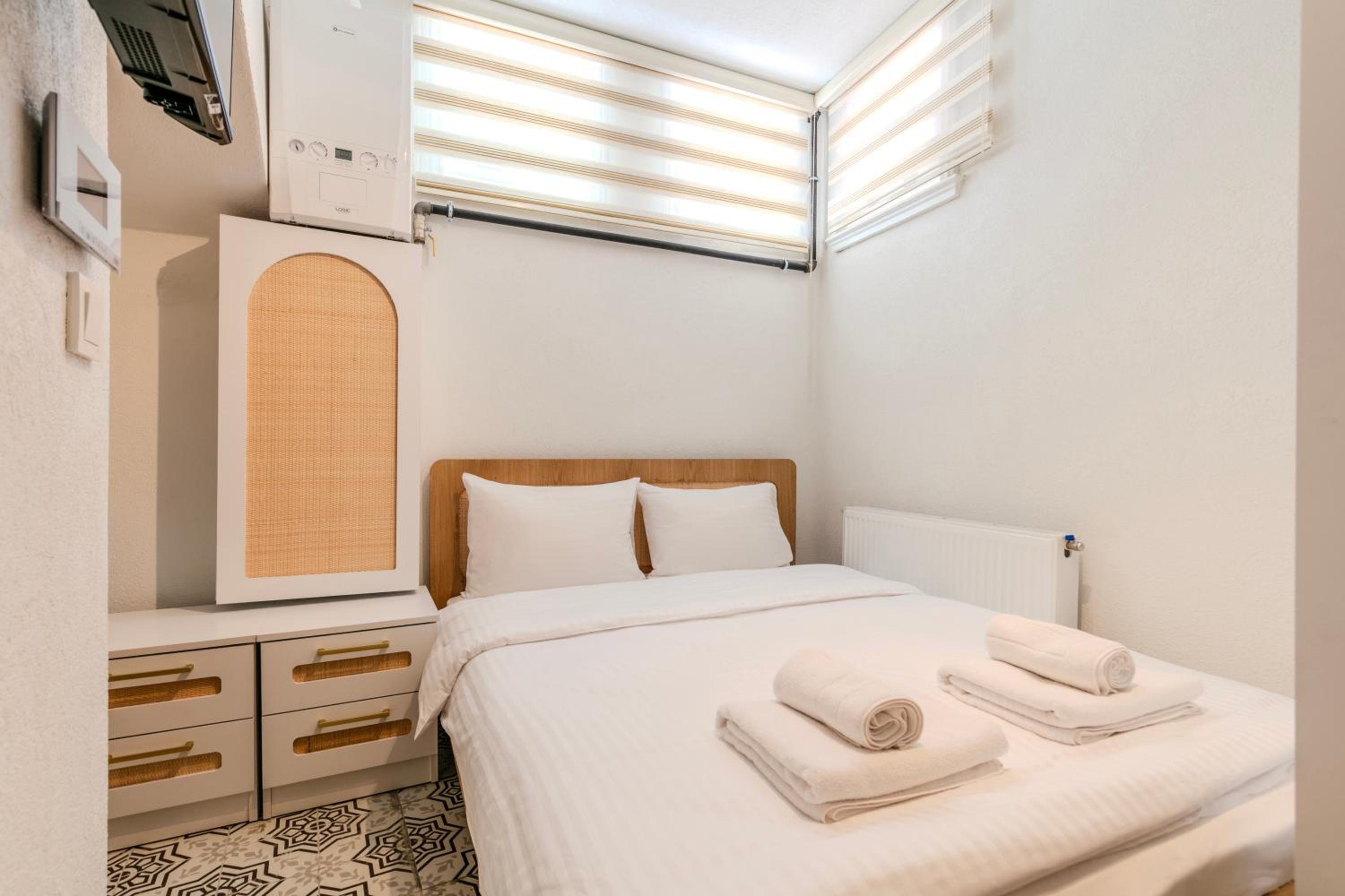 Economy Double Room