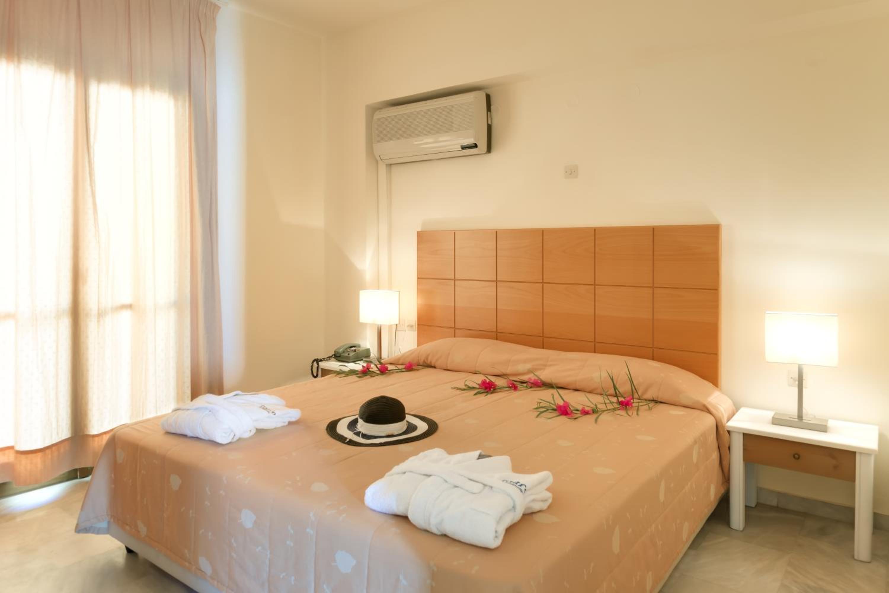 Two-Bedroom Apartment with Sea View