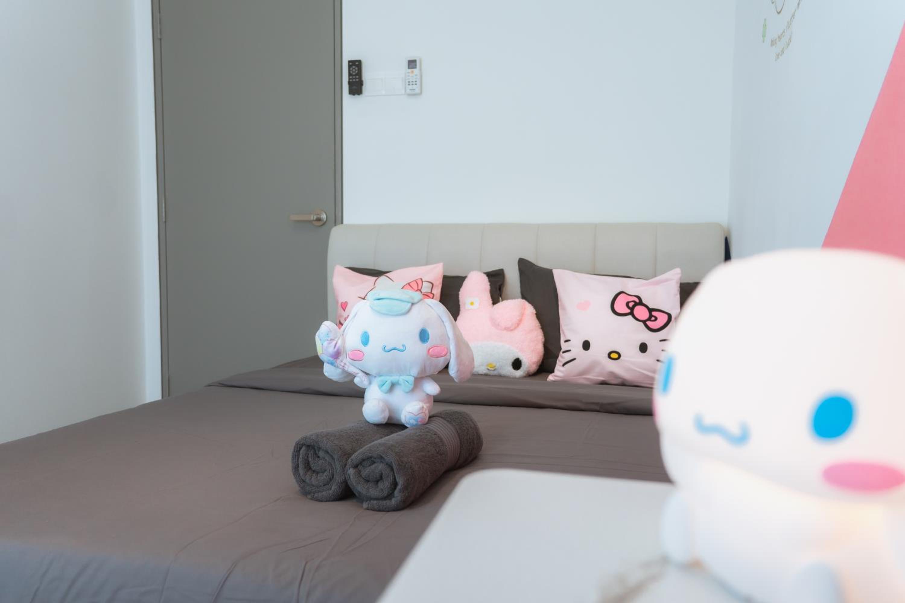 Apartment With View photo 3