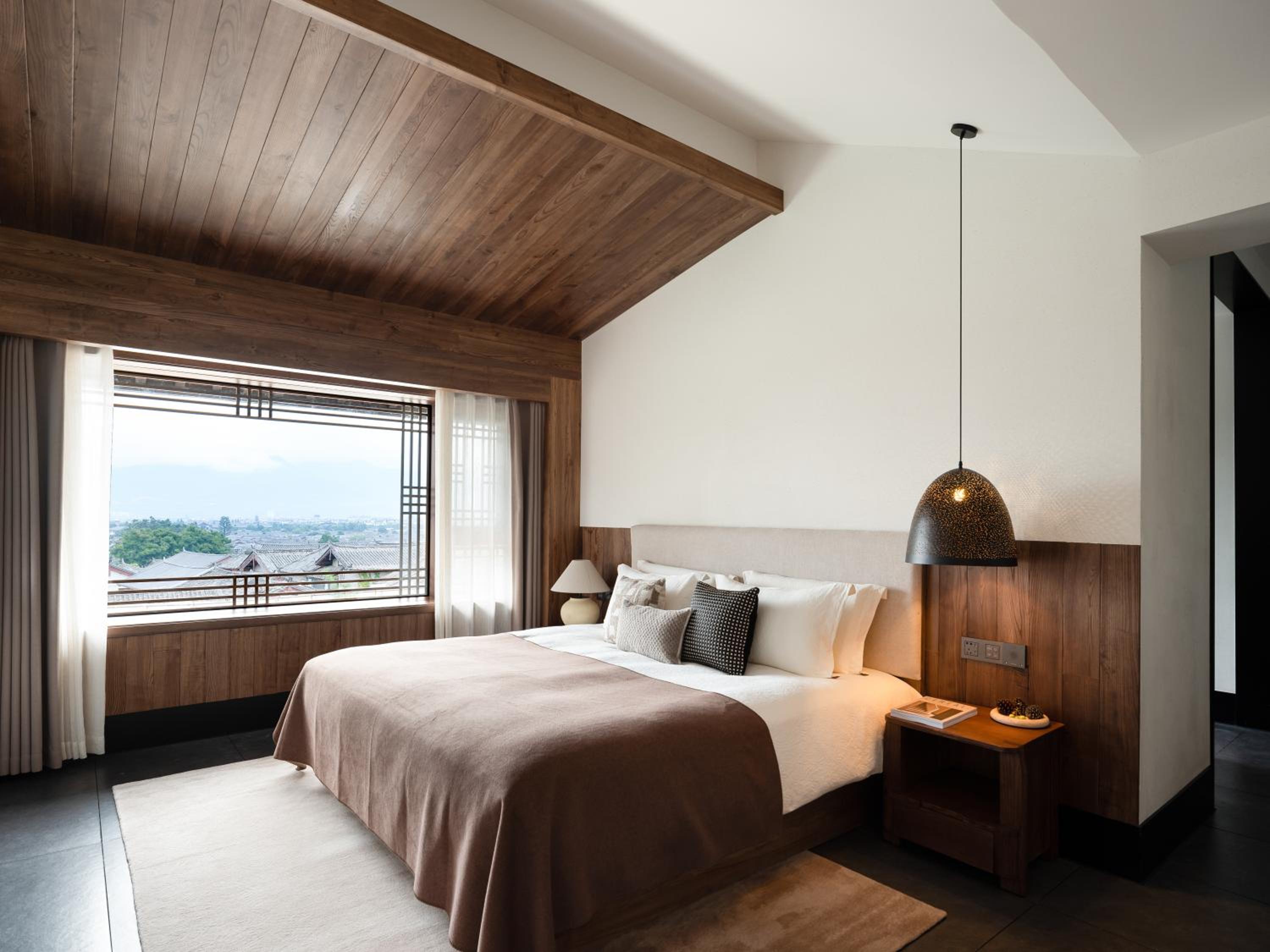 Deluxe Double Room with Bath photo 1