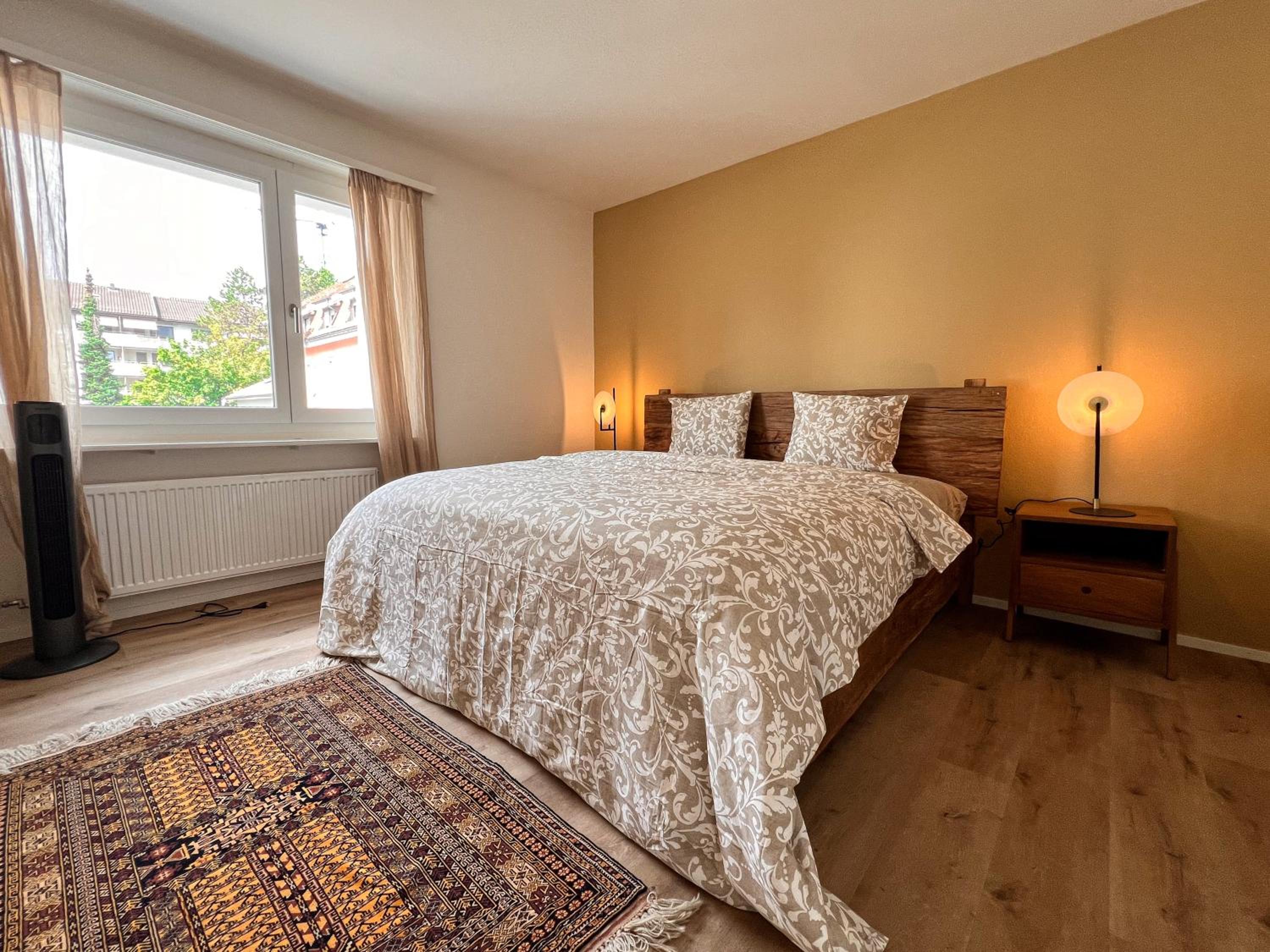 Two-Bedroom Deluxe Apartment with Balcony