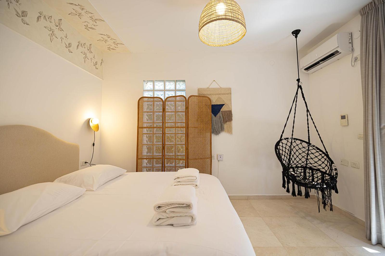 Three-Bedroom Apartment with Balcony