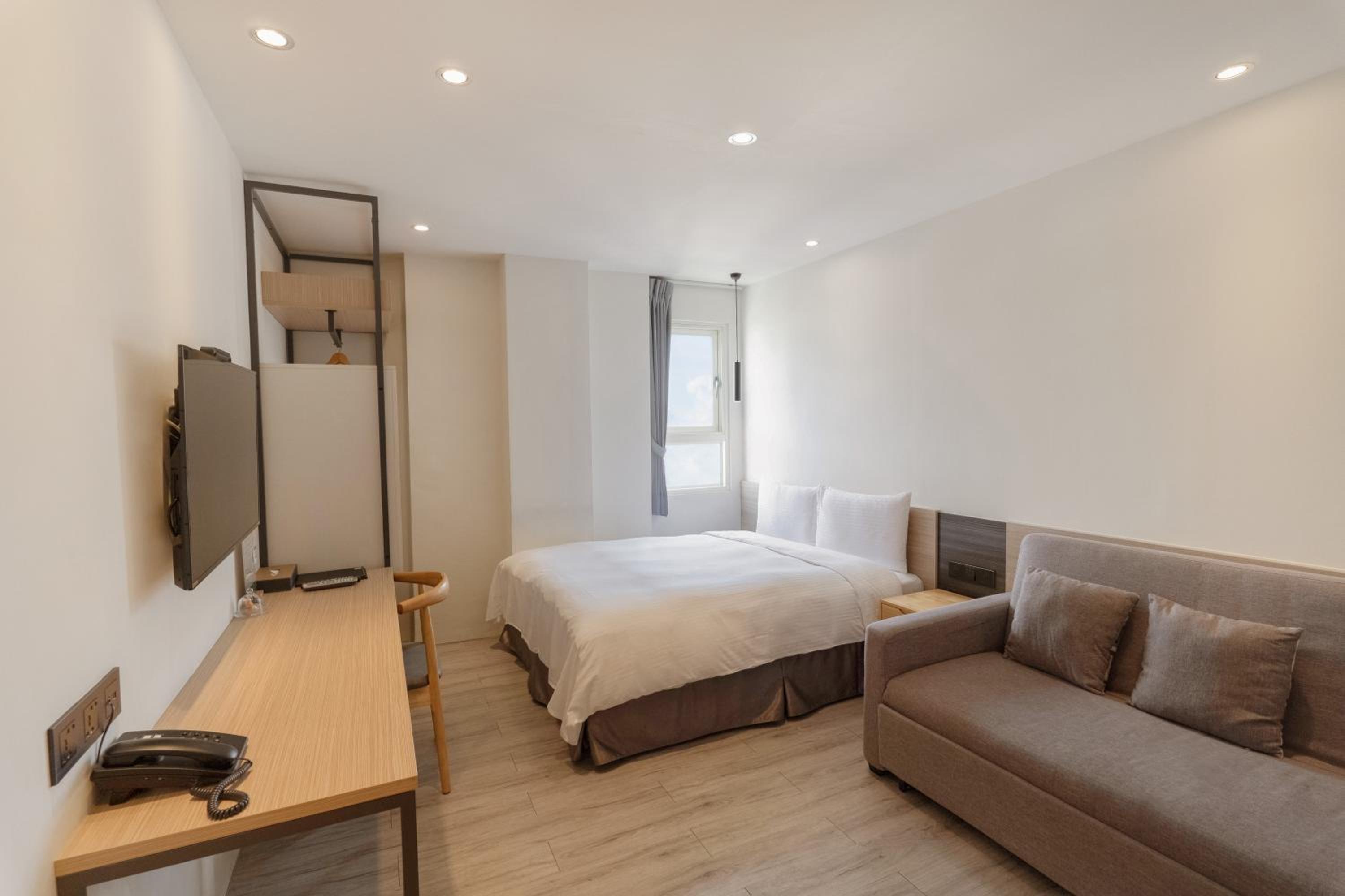 Deluxe Double Room - Photo 4