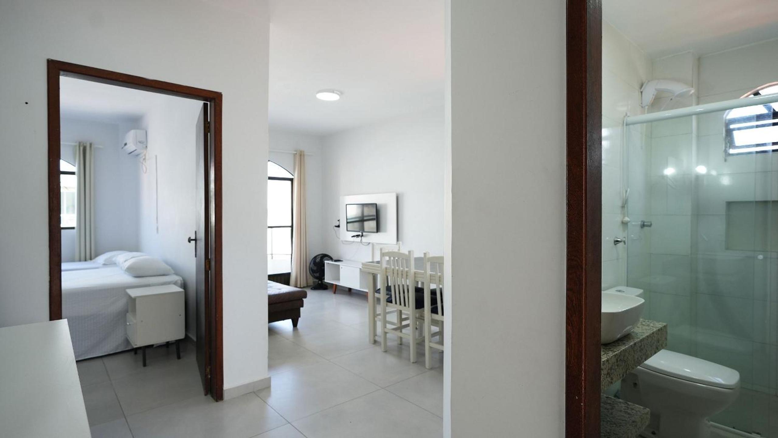 Two-Bedroom Apartment - Photo 18