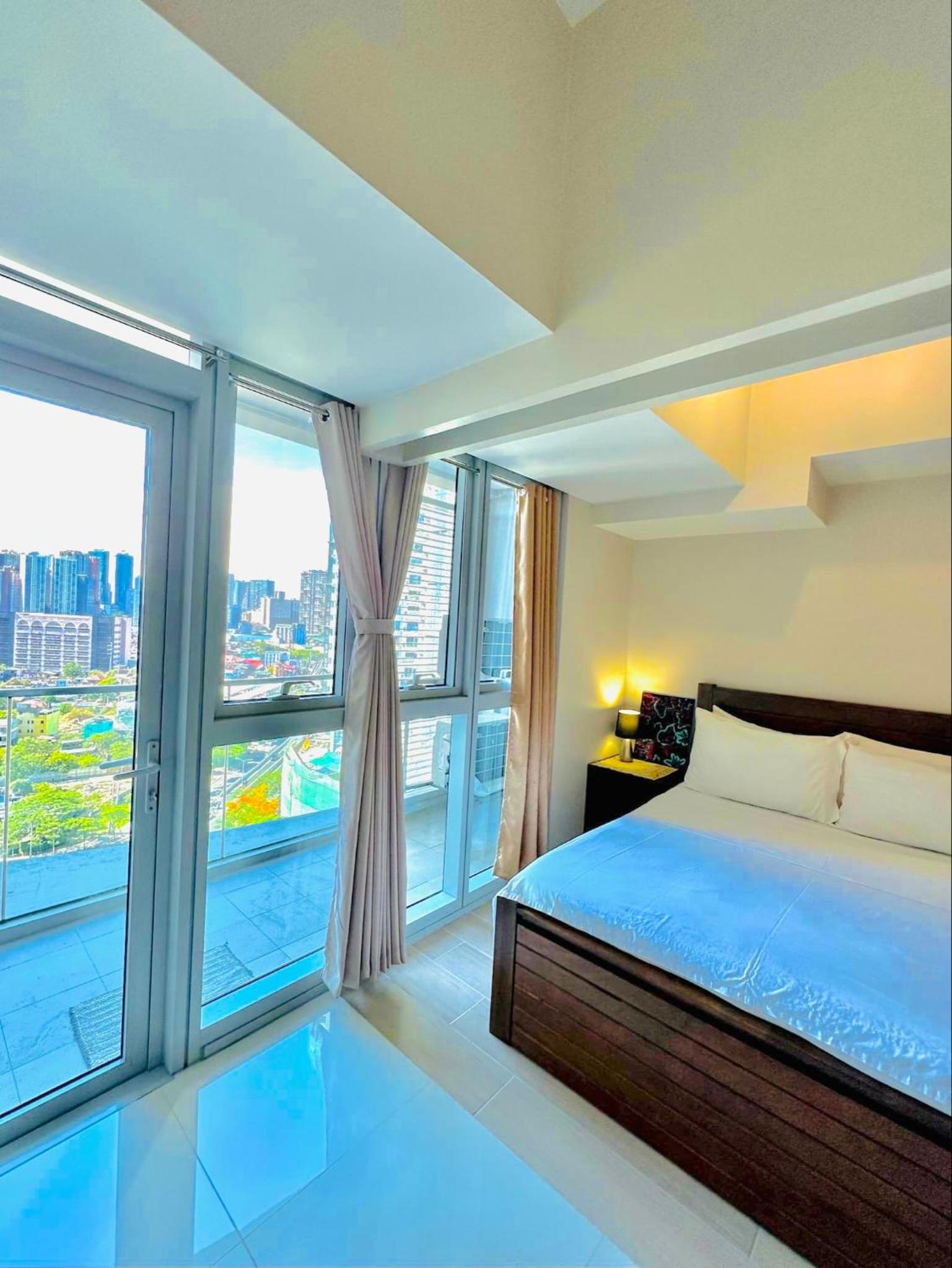 Suite with Balcony
