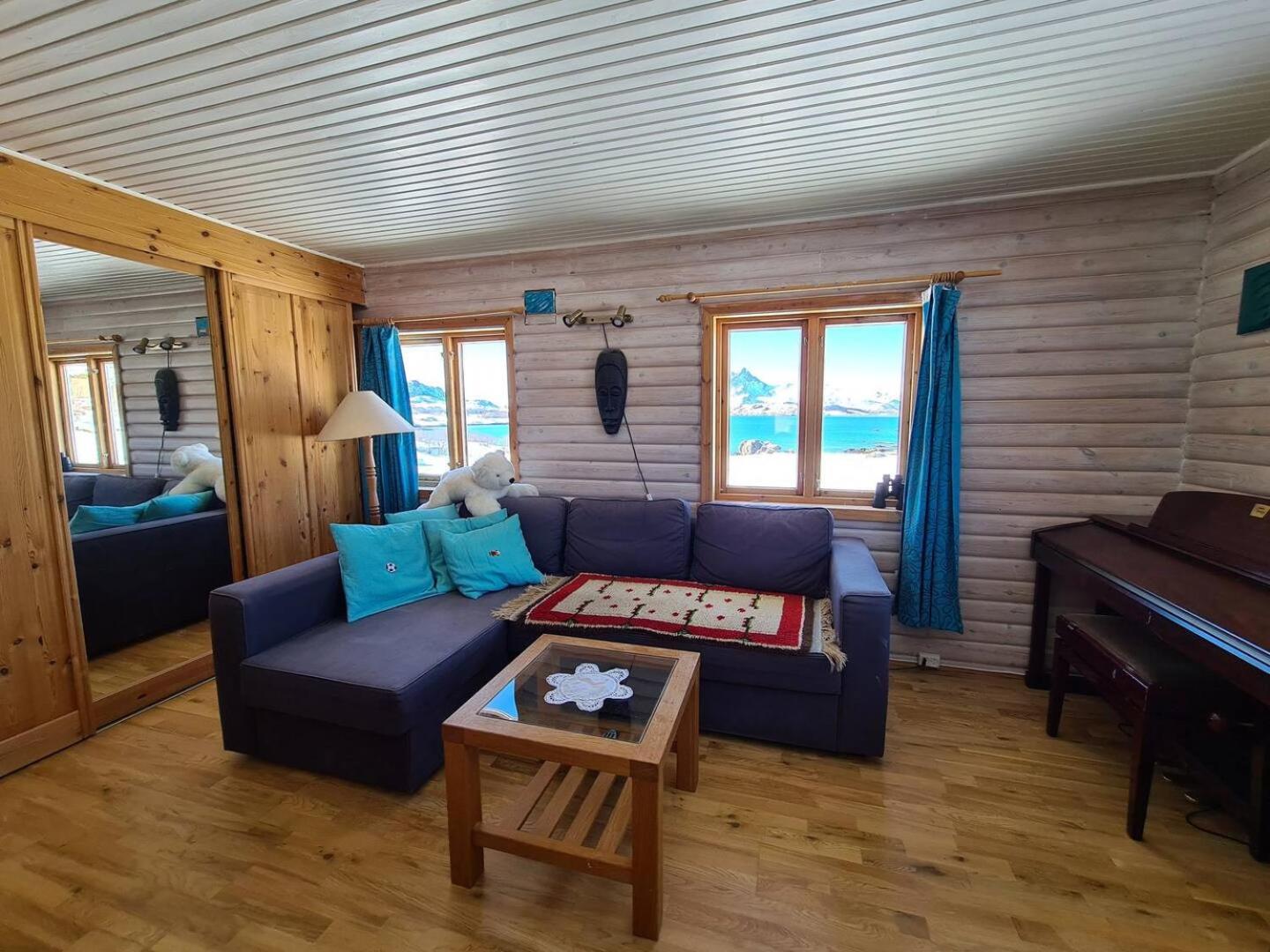 Three-Bedroom Villa - Photo 16