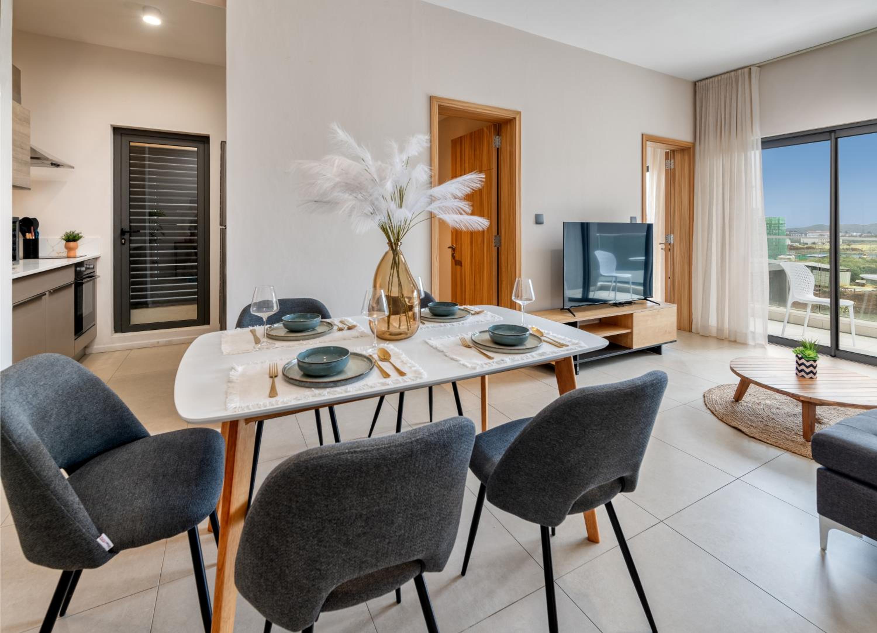 One-Bedroom Apartment - Photo 8