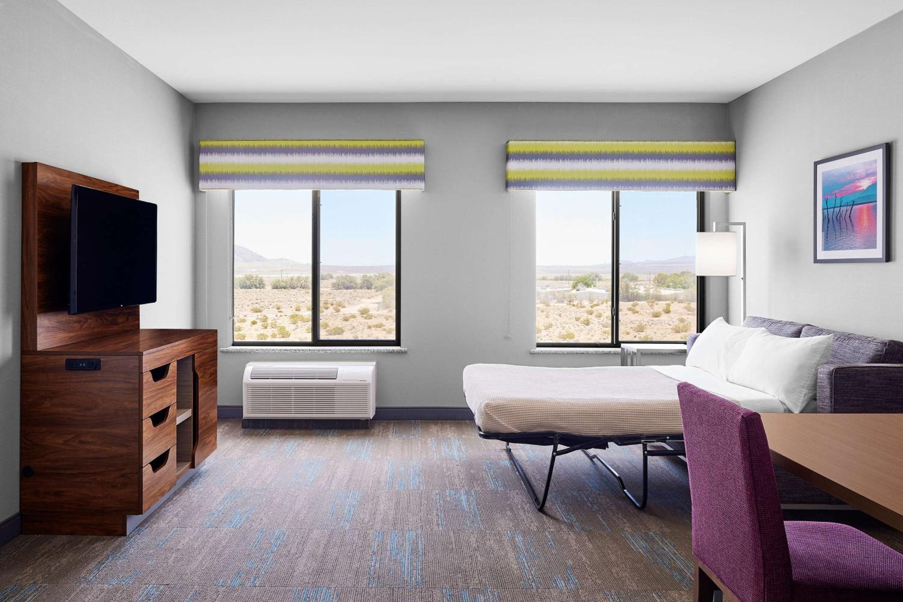 King Studio Suite - Non-Smoking - Photo 2