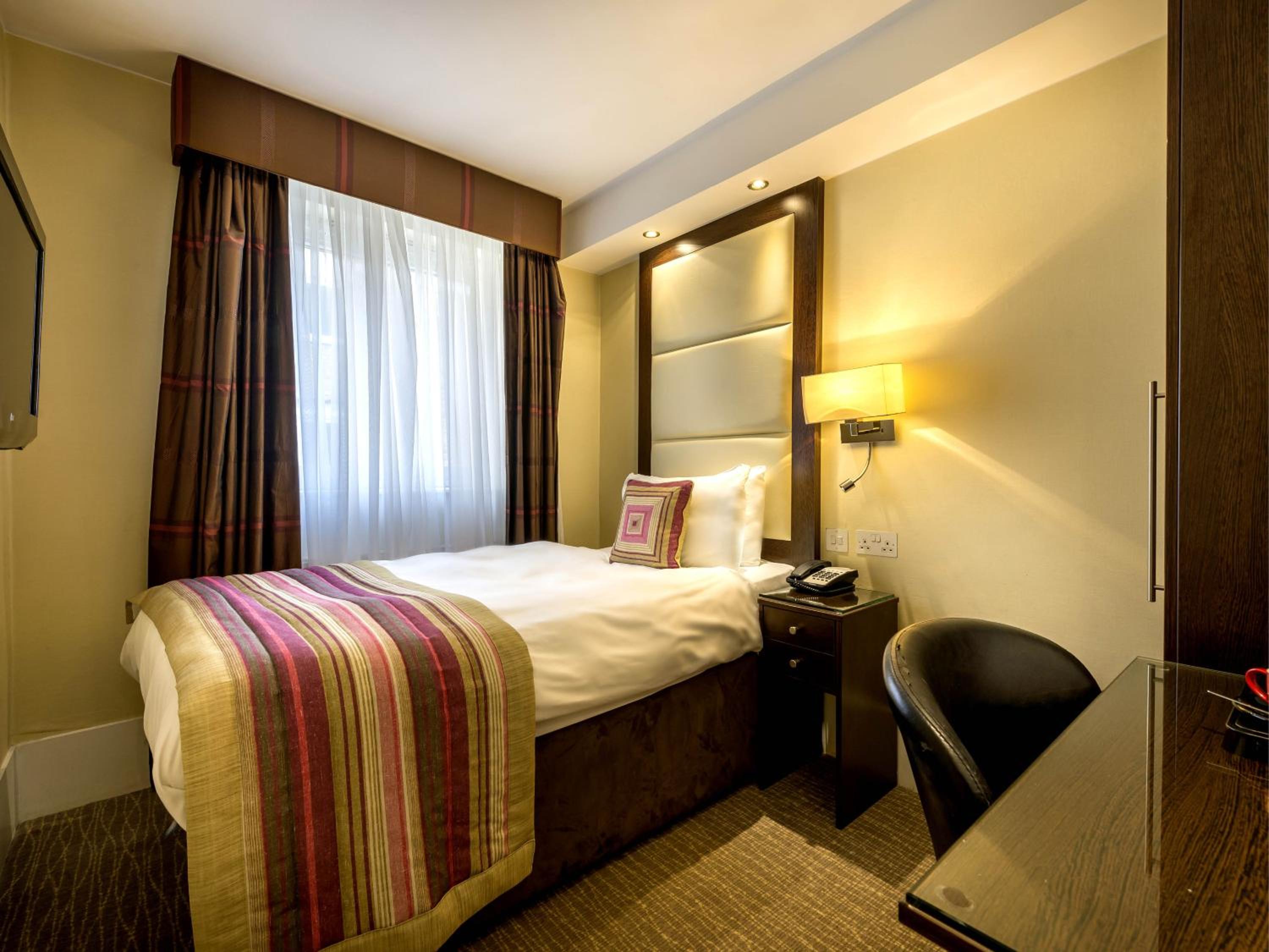 Deluxe Single Room photo 2