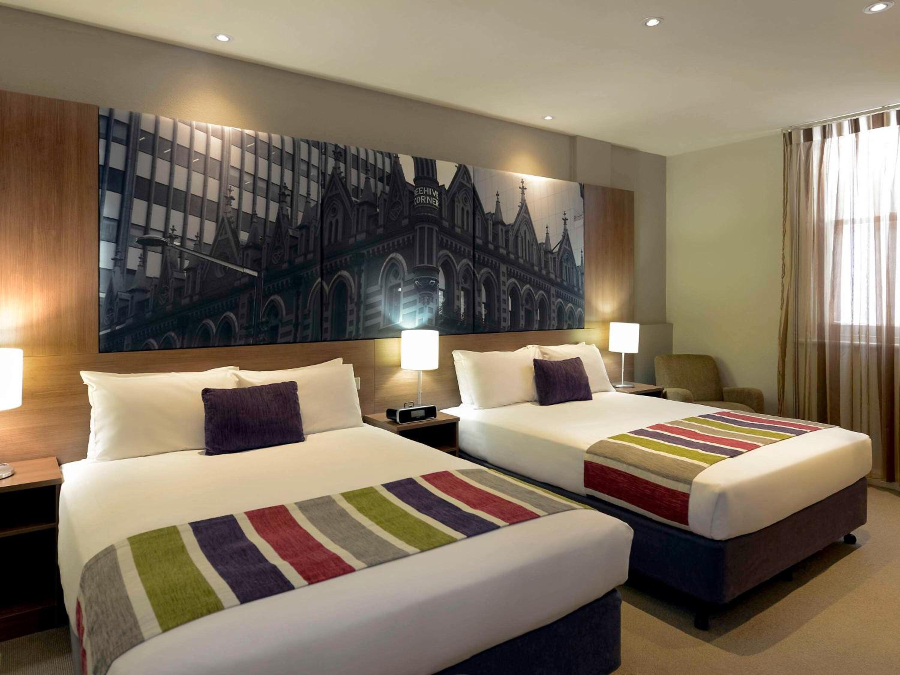 Superior Twin Room with 2 Queen Beds - Photo 1