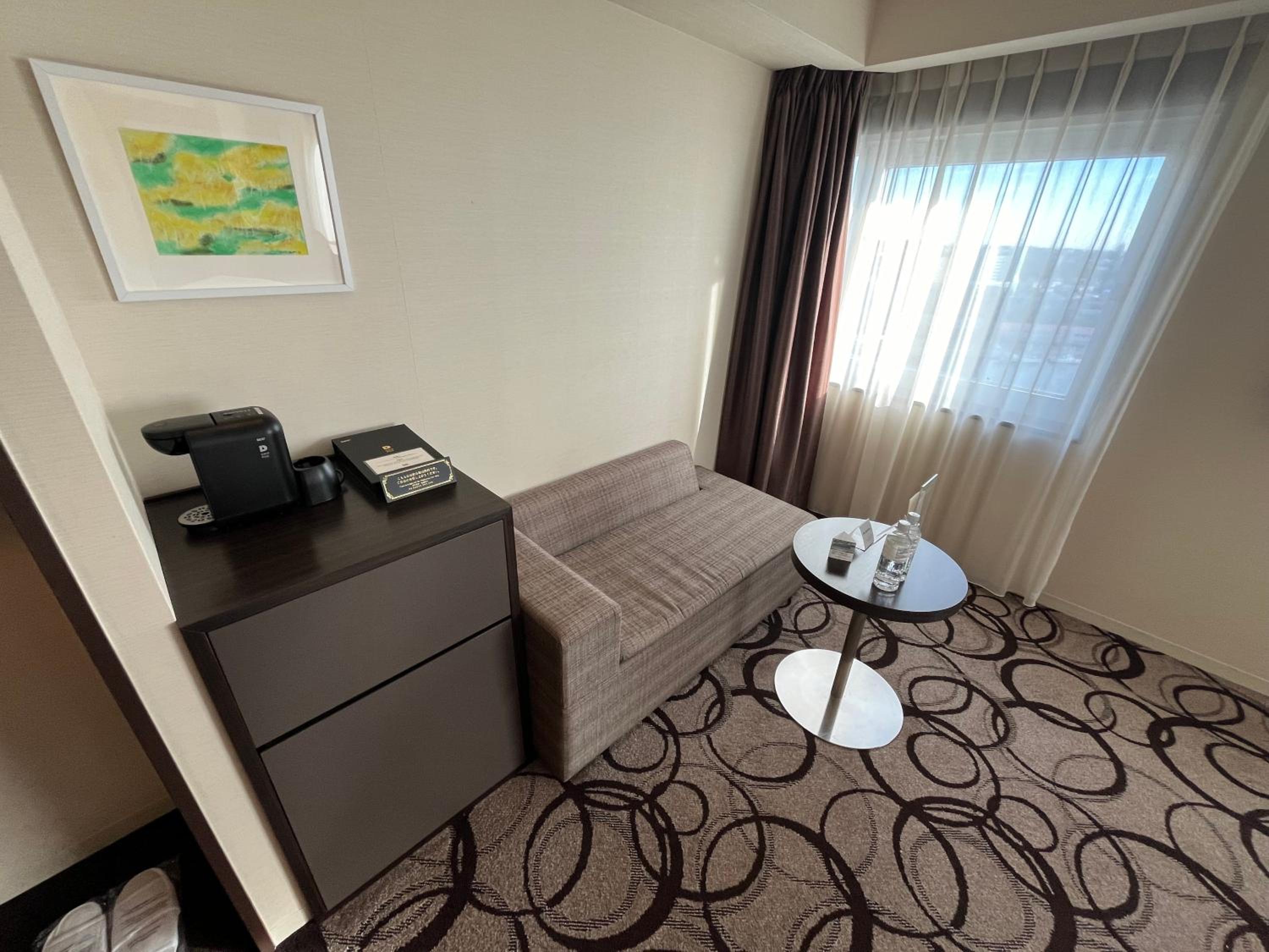 Deluxe Twin Room with Sea View - Non-Smoking - Photo 4