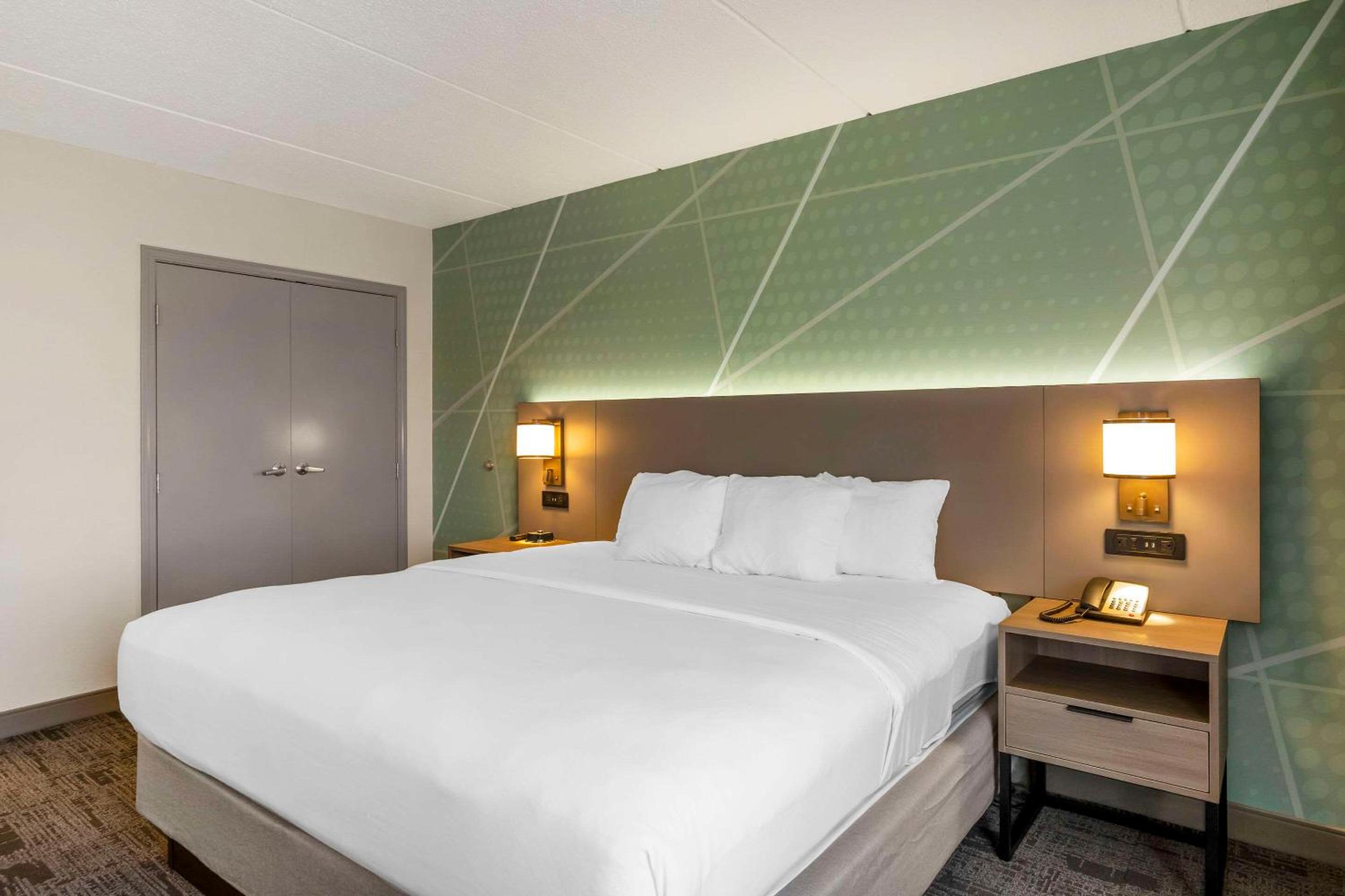 King Room - Disability Access/Non-Smoking - Photo 1