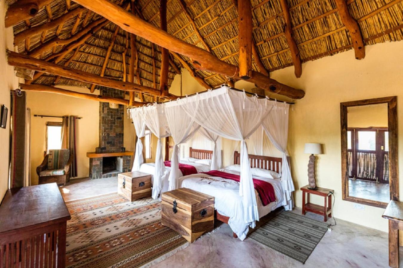 Deluxe Double Or Twin Room photo 3