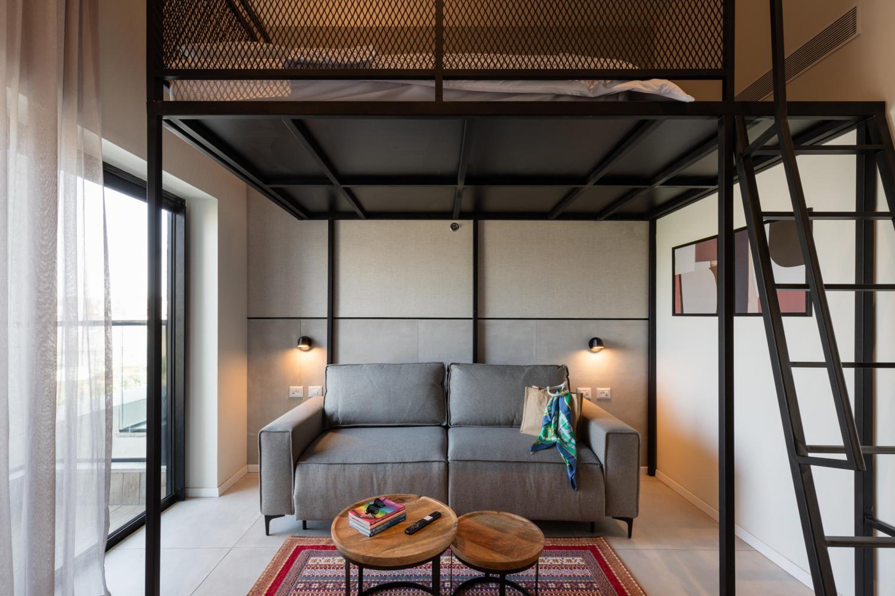 Studio With Balcony