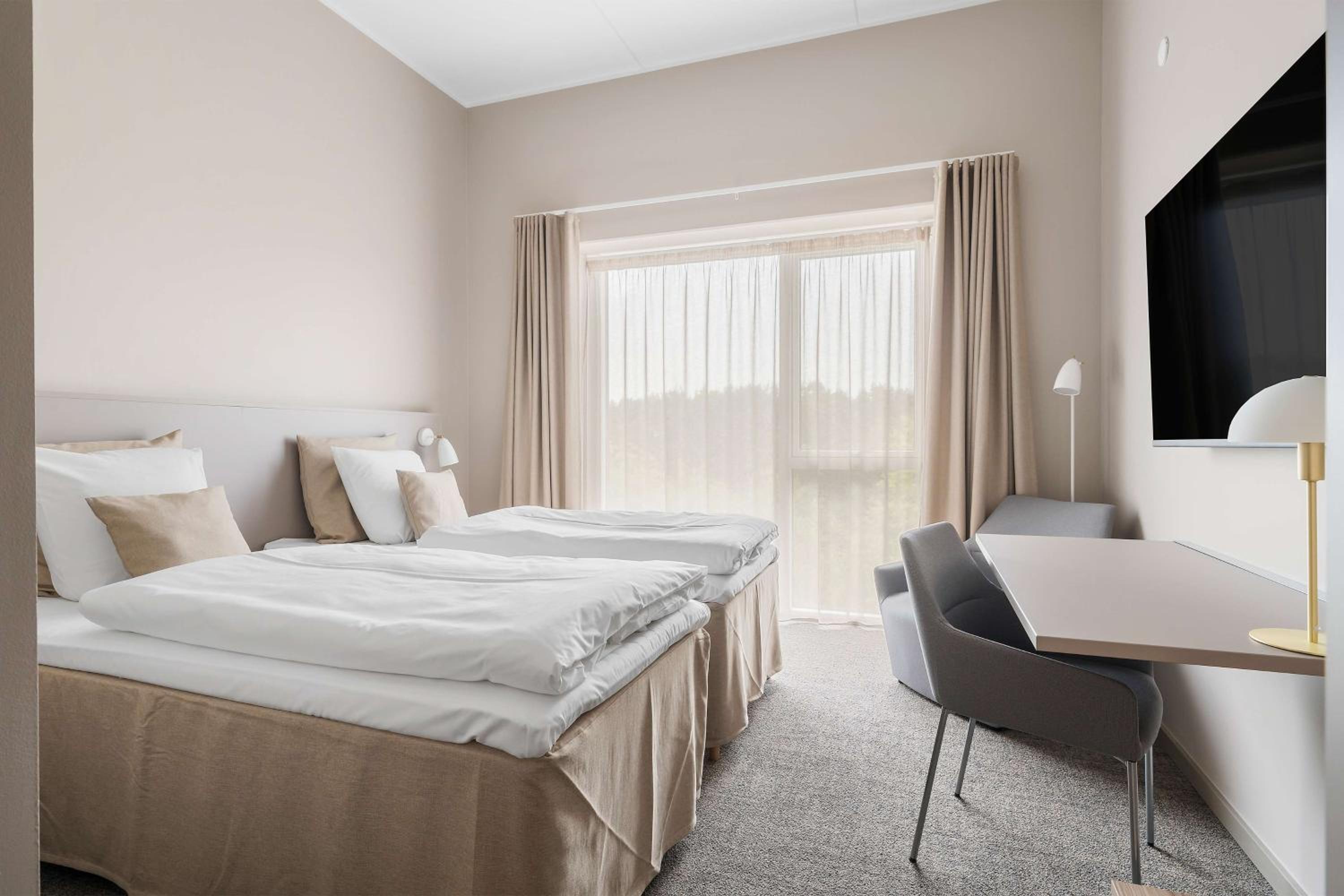 Comfort Twin Room - Photo 1