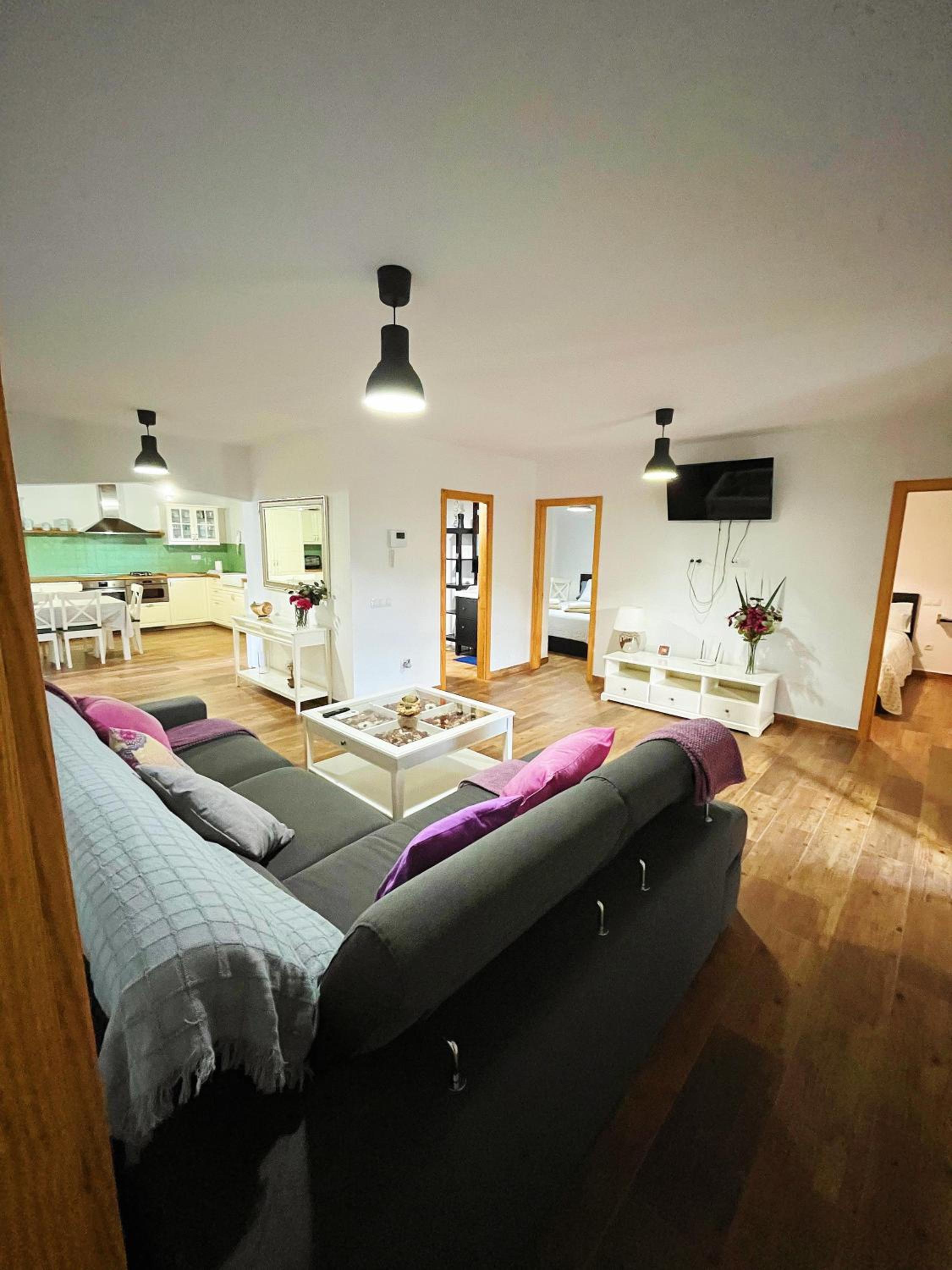Villa photo 3