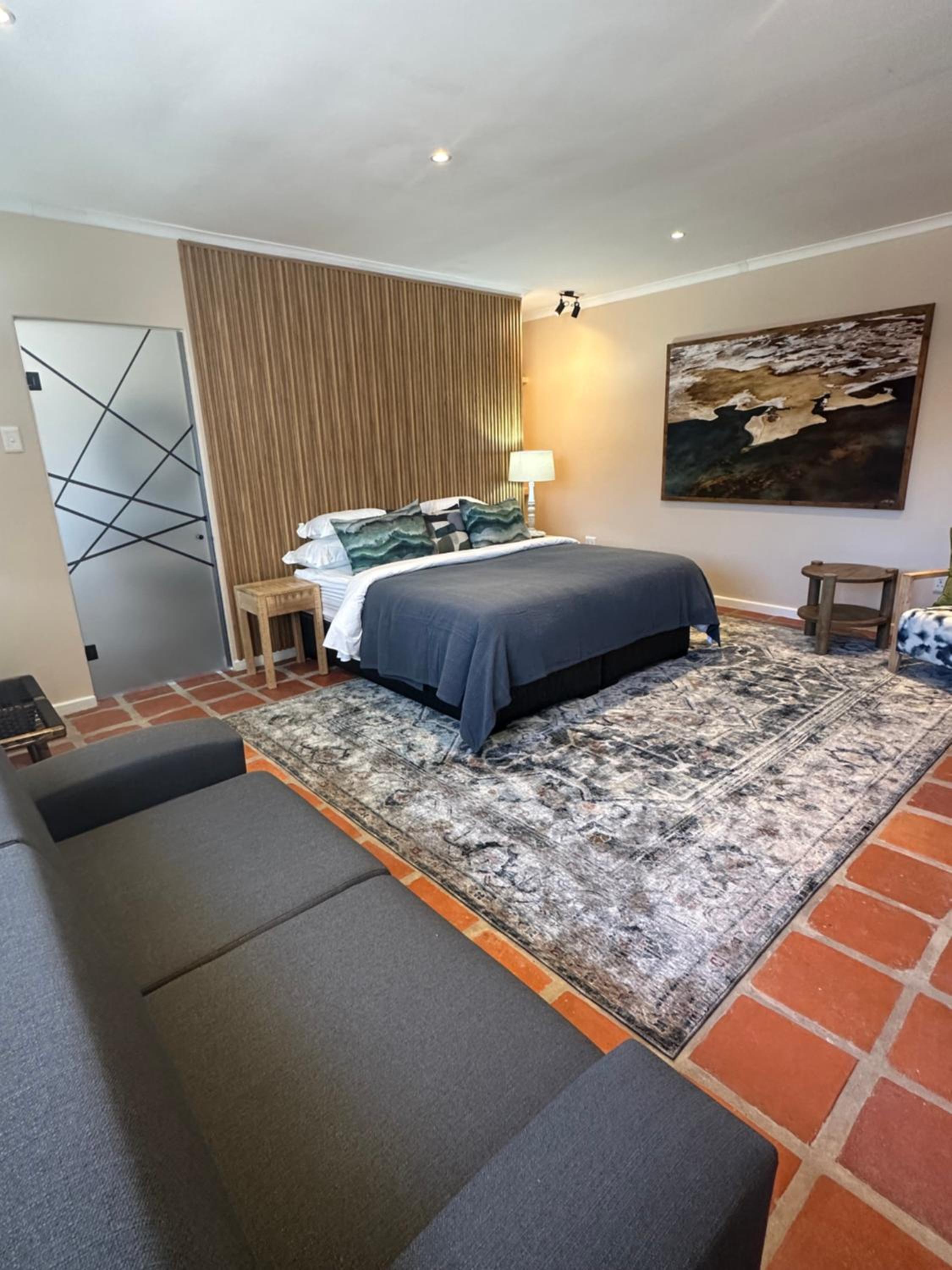 Family Room (Non Sea Facing) - Photo 2