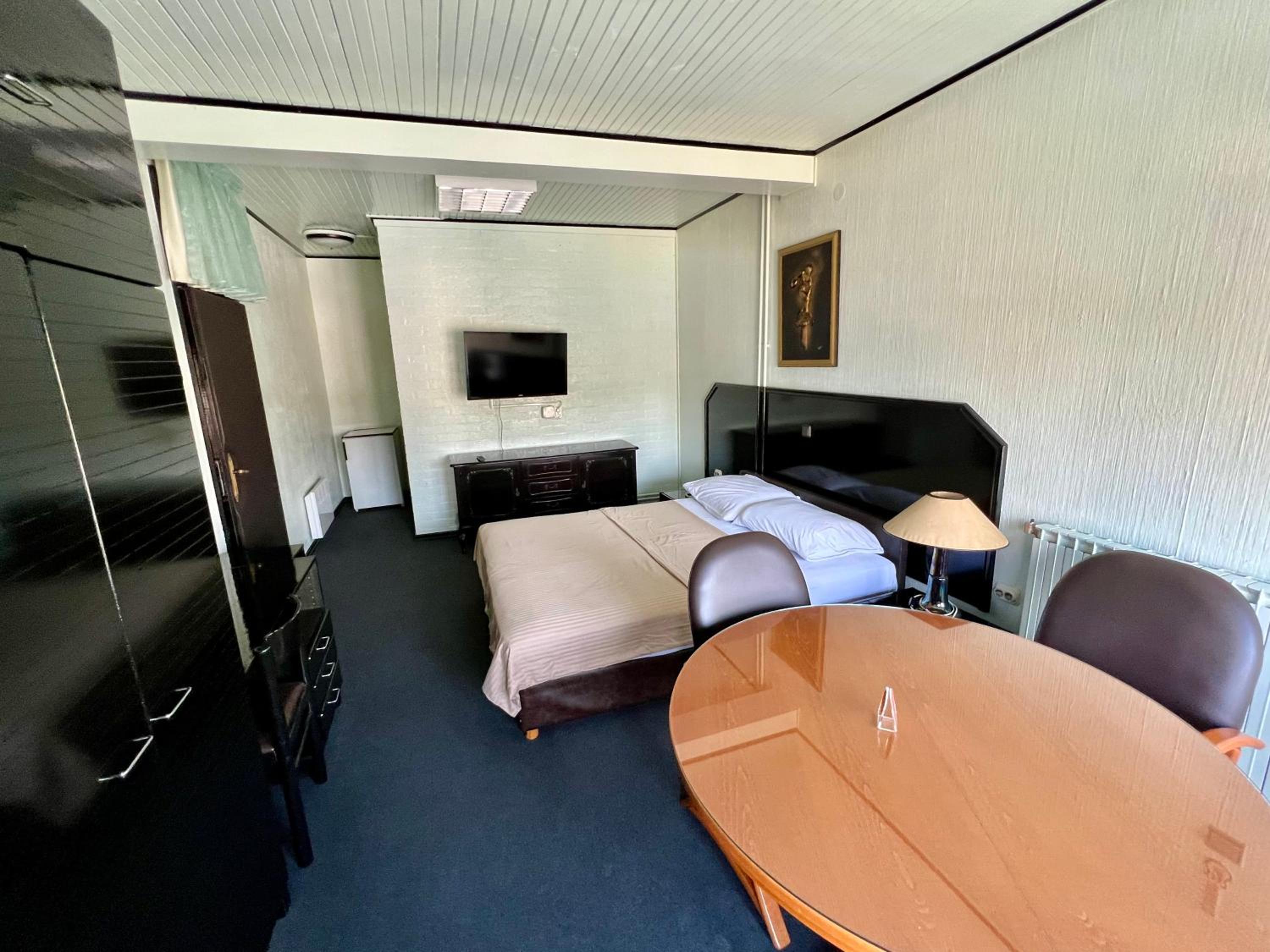 Suite with Balcony